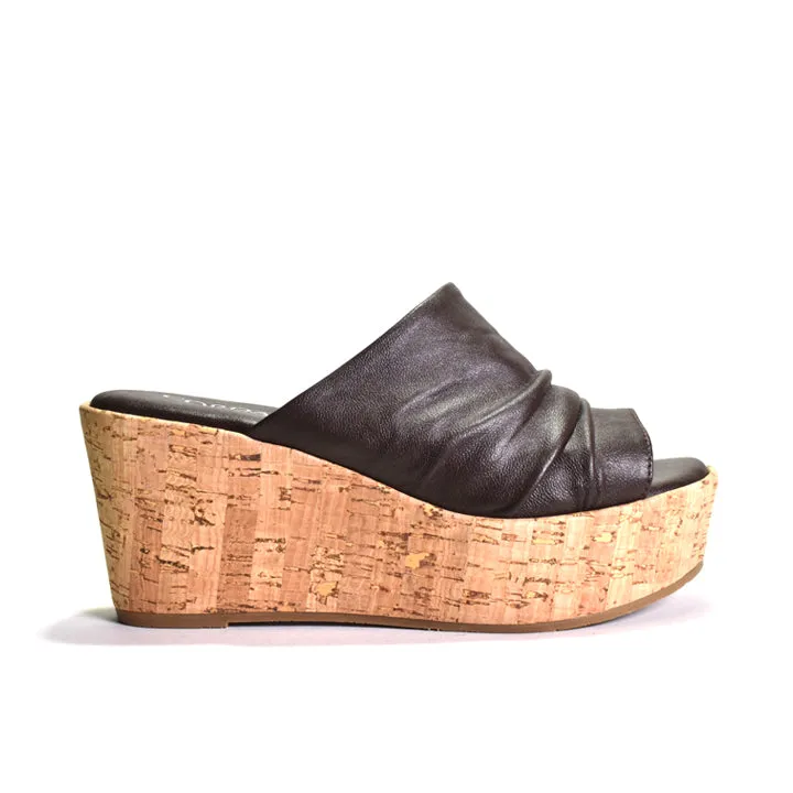 Denley (sample) sold by Cordani