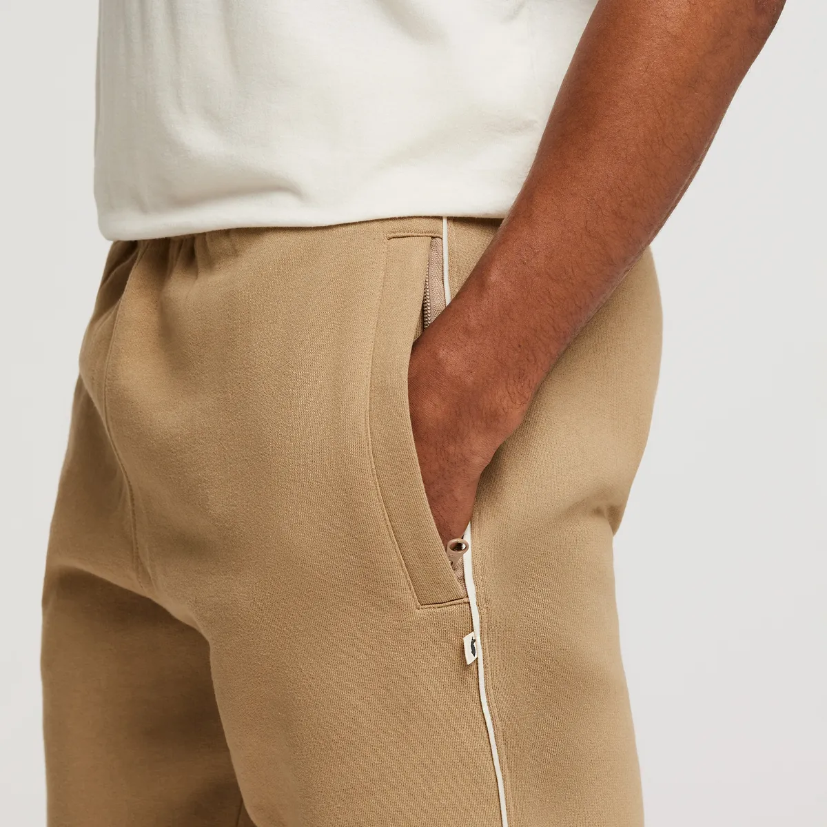 Sweatpant - Men's sold by cotopaxi product image thumbnail 4