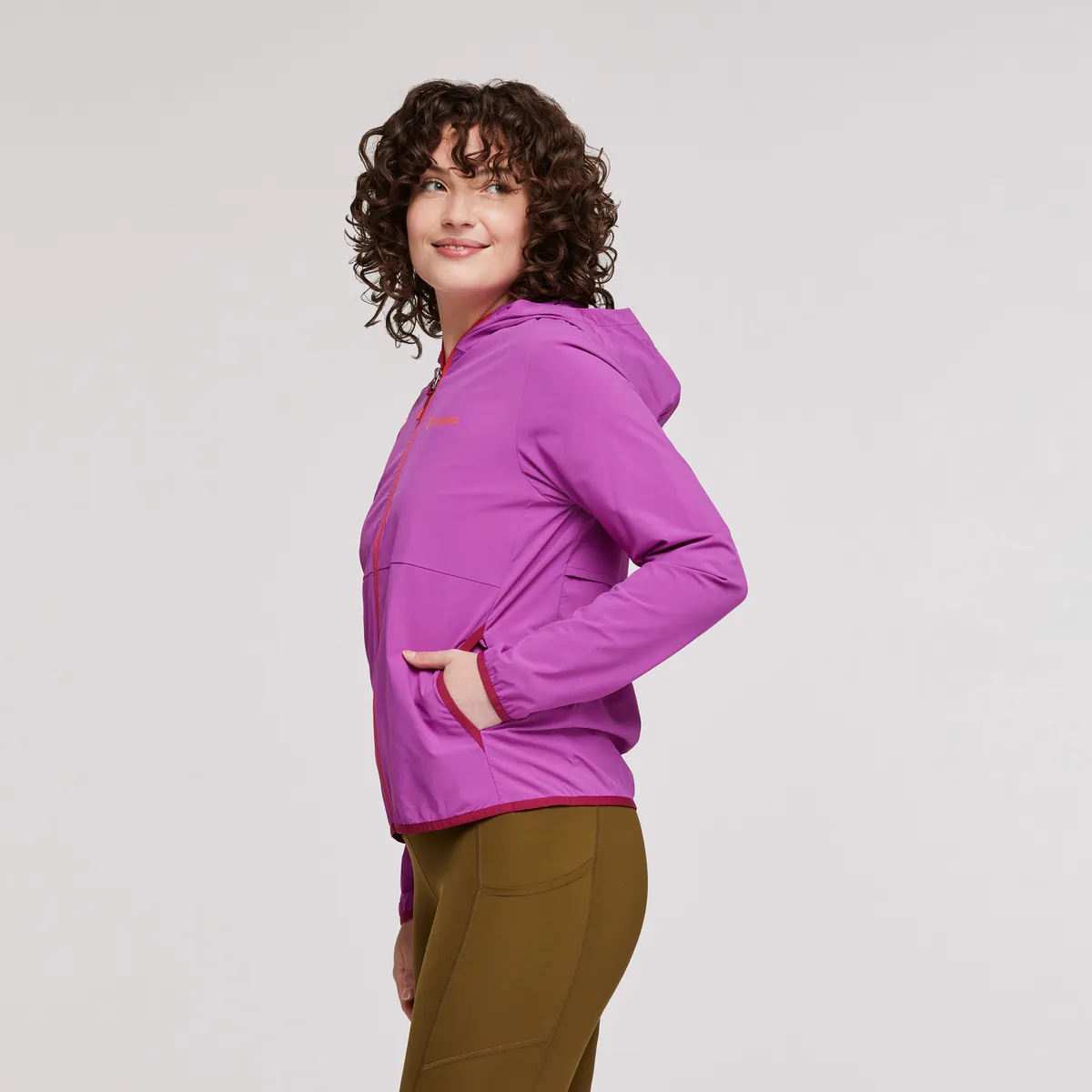 Vuelta Performance Windbreaker Jacket - Women's sold by cotopaxi product image thumbnail 3