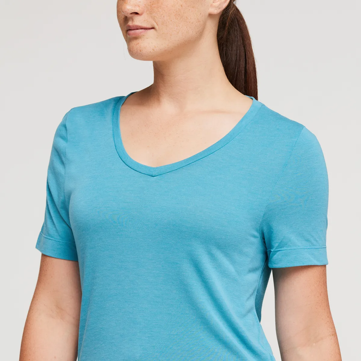 Paseo Travel T-Shirt - Women's sold by cotopaxi product image thumbnail 5