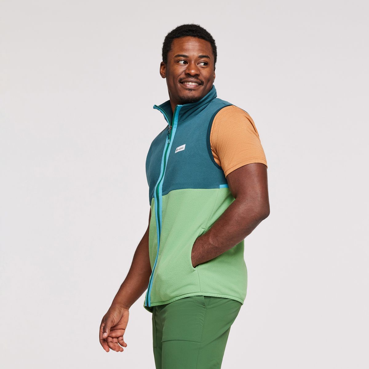 Amado Fleece Vest - Men's sold by cotopaxi product image thumbnail 3