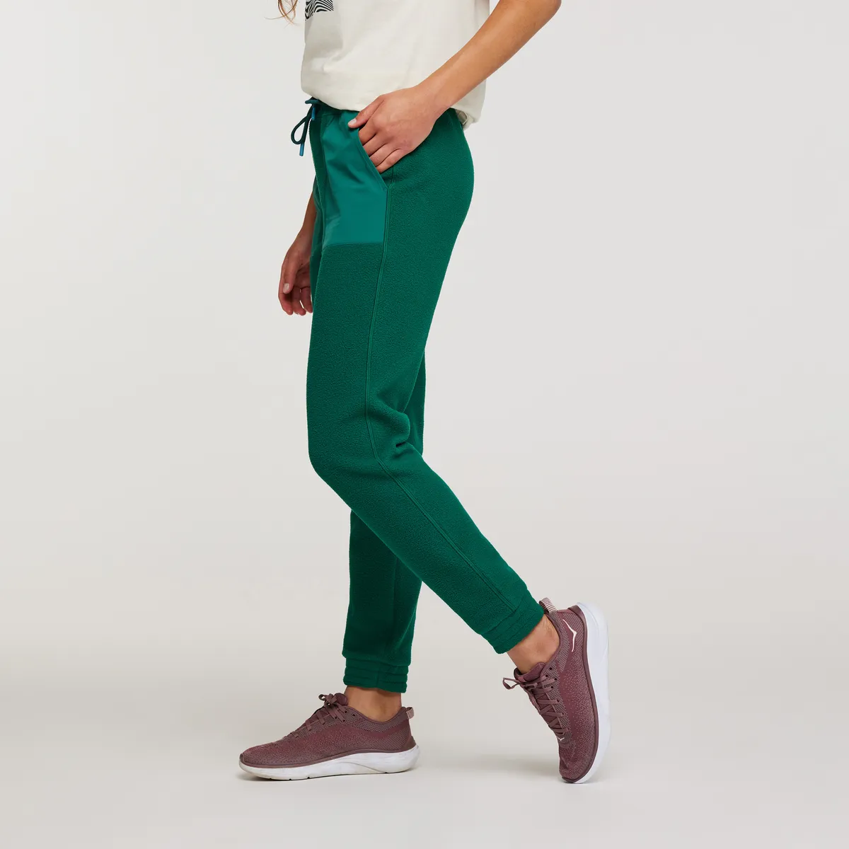 Abrazo Fleece Jogger - Women's sold by cotopaxi product image thumbnail 3