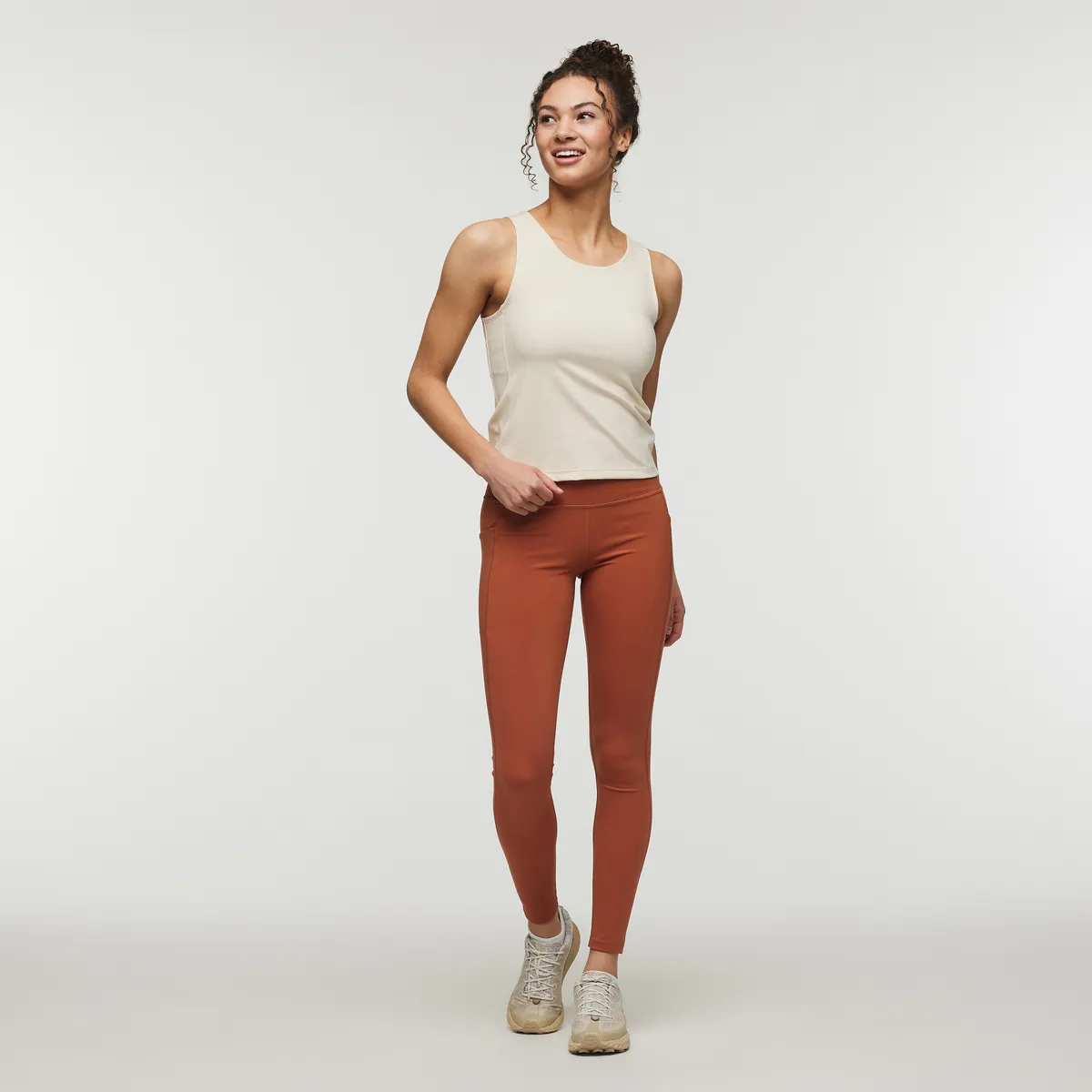 Muevo Tight - Women's sold by cotopaxi product image thumbnail 2