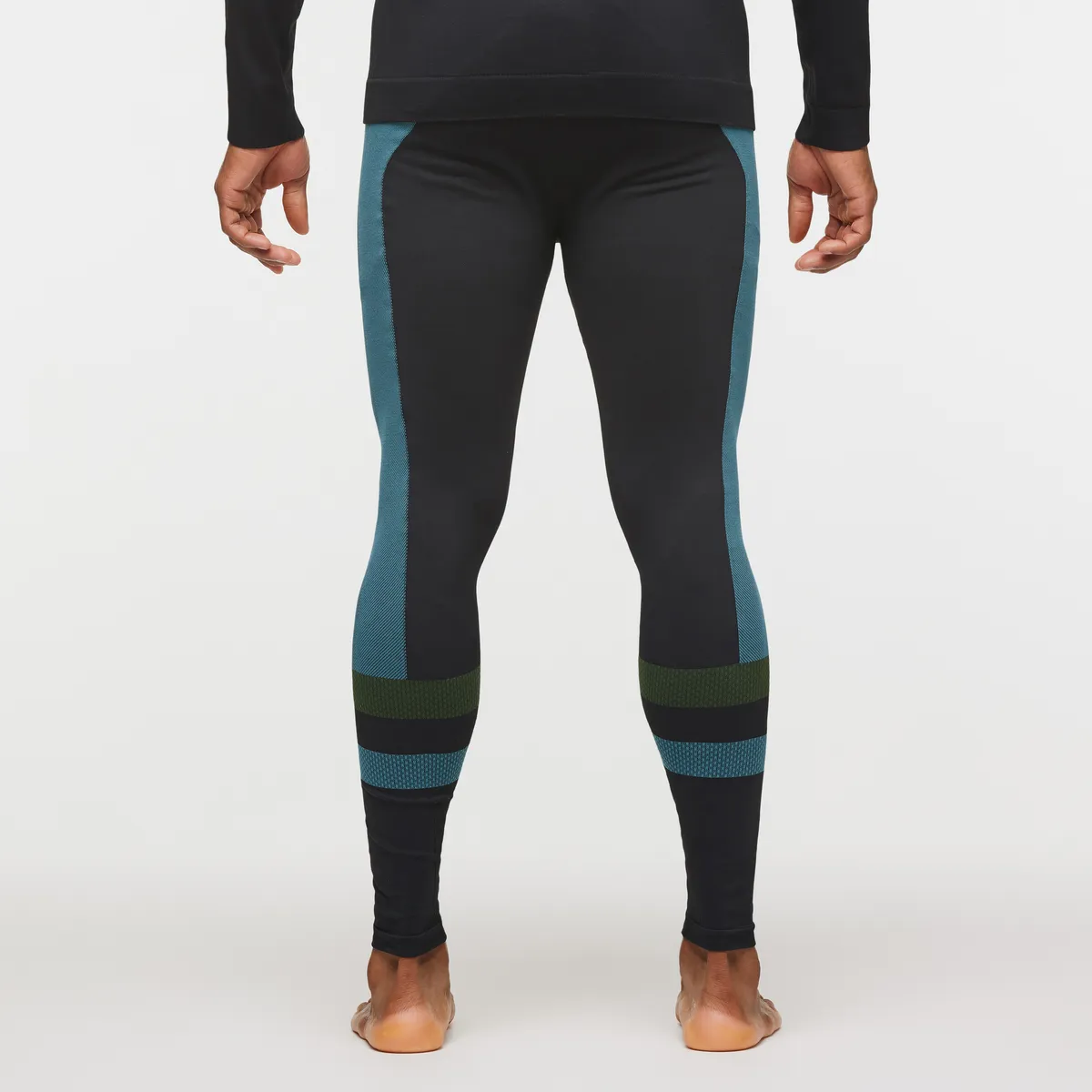 Debajo Seamless Baselayer Tight - Men's sold by cotopaxi product image thumbnail 4