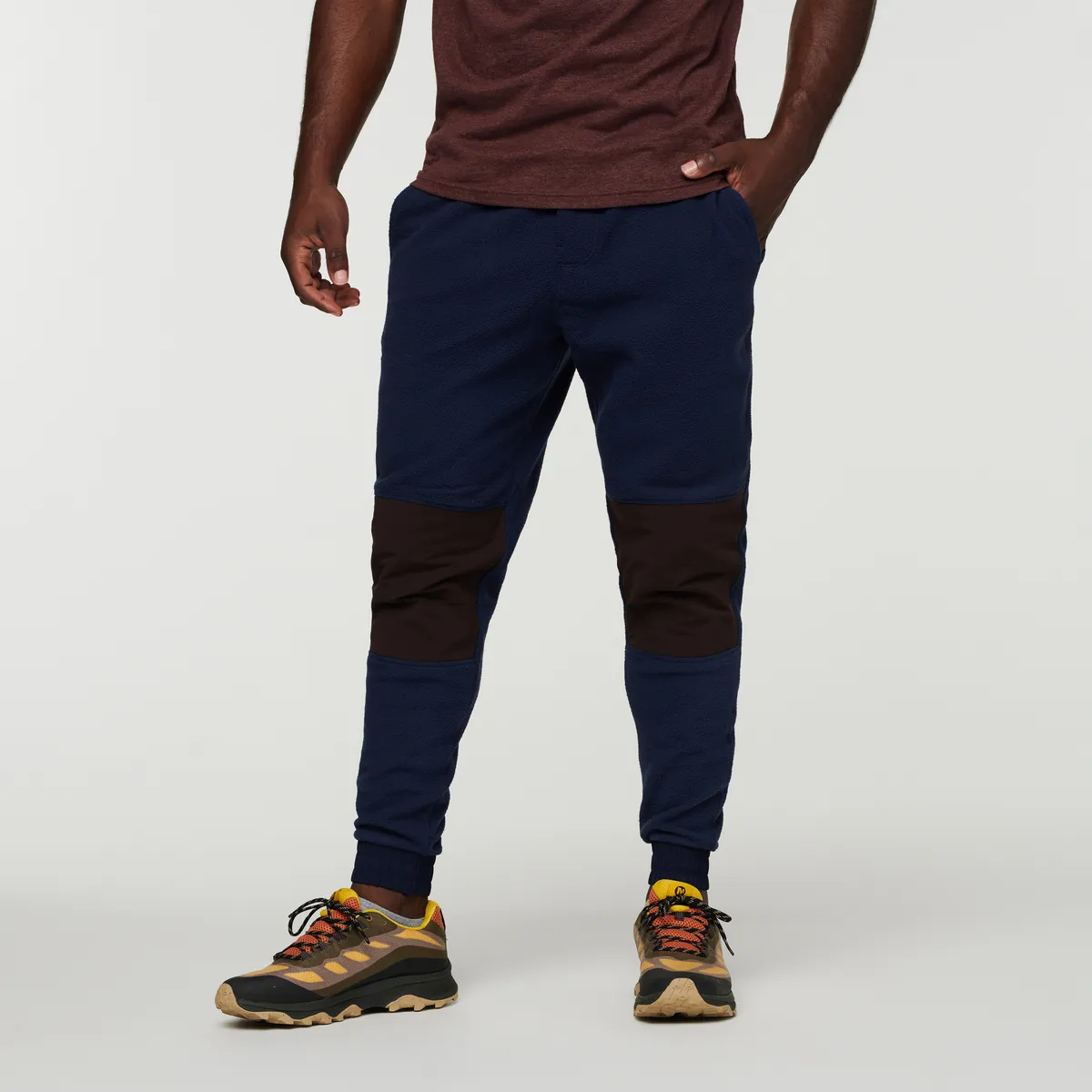 Abrazo Fleece Jogger - Men's sold by cotopaxi