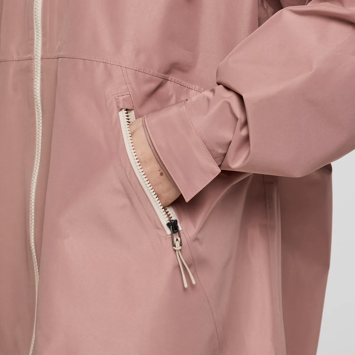 Contiguo Rain Poncho - Unisex sold by cotopaxi product image thumbnail 4