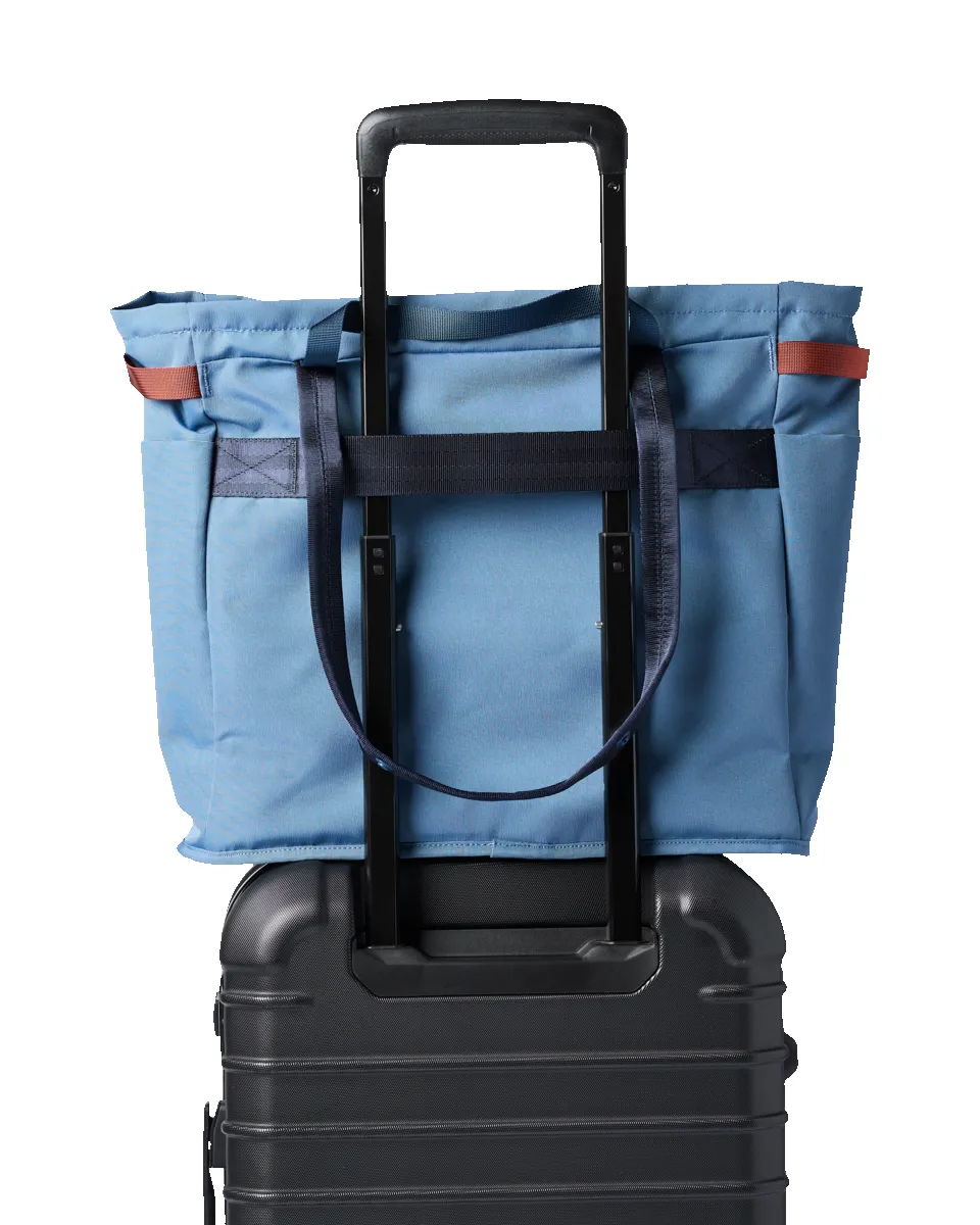 Mente 22L Tote sold by cotopaxi product image thumbnail 4
