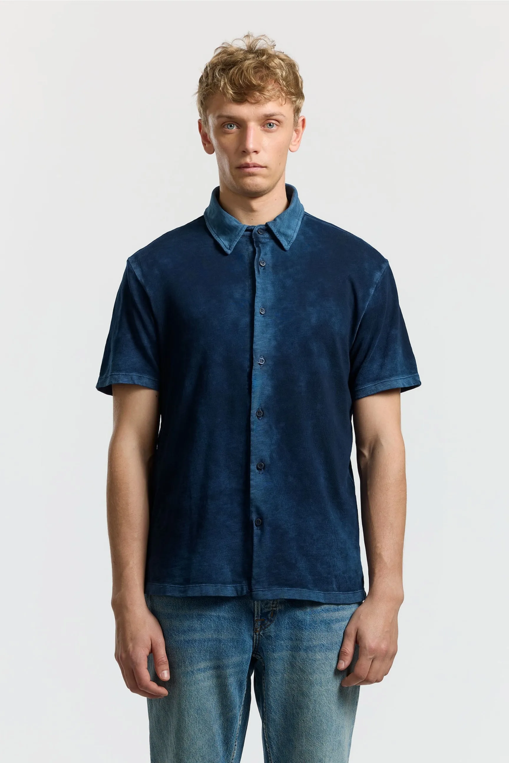 Presley Short Sleeve Buttondown sold by Cotton Citizen