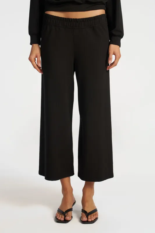 Lucca Capri made by Cotton Citizen