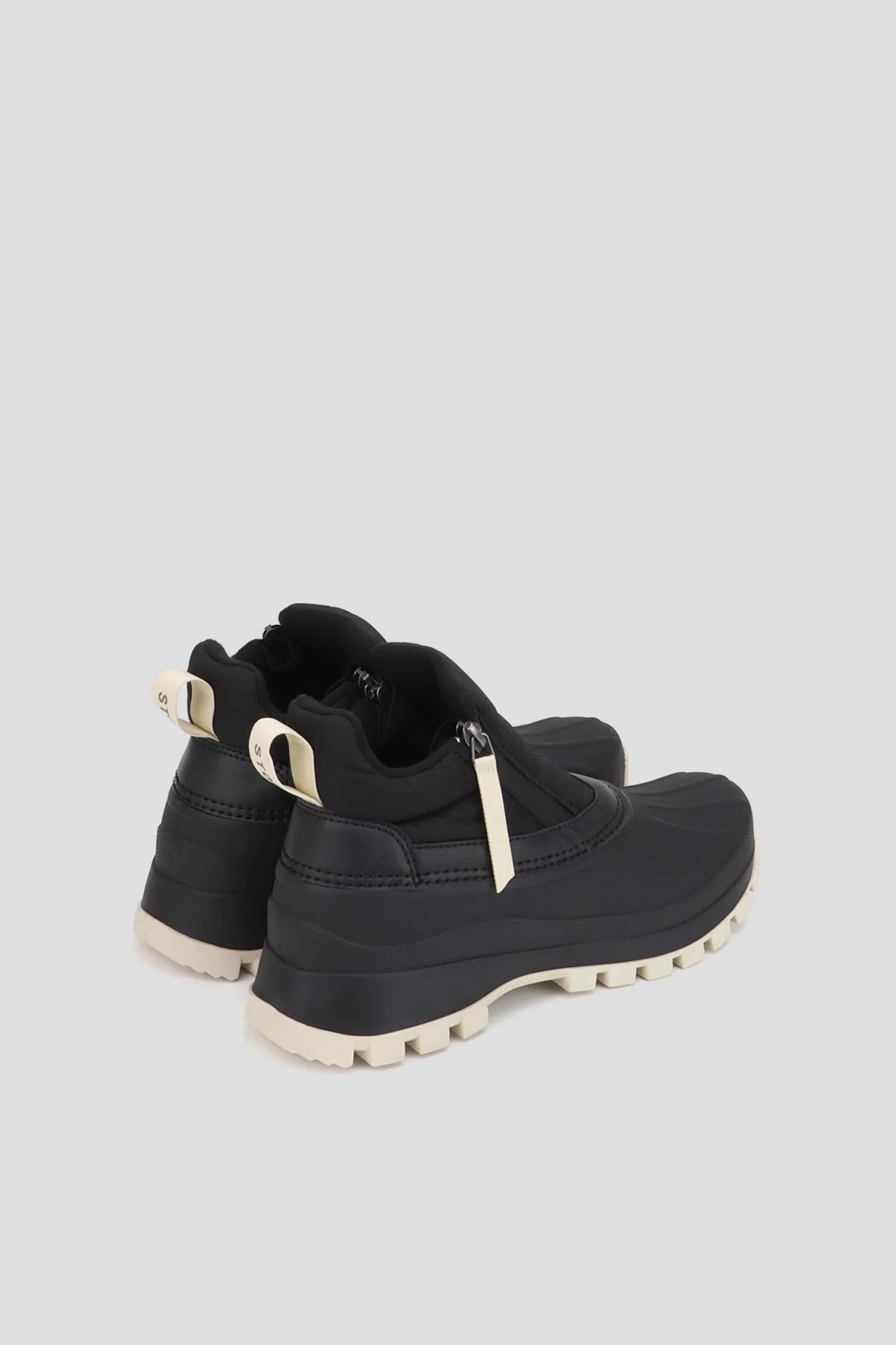 Floro Women’s Double Zip Winter Boot sold by Cougar product image thumbnail 4