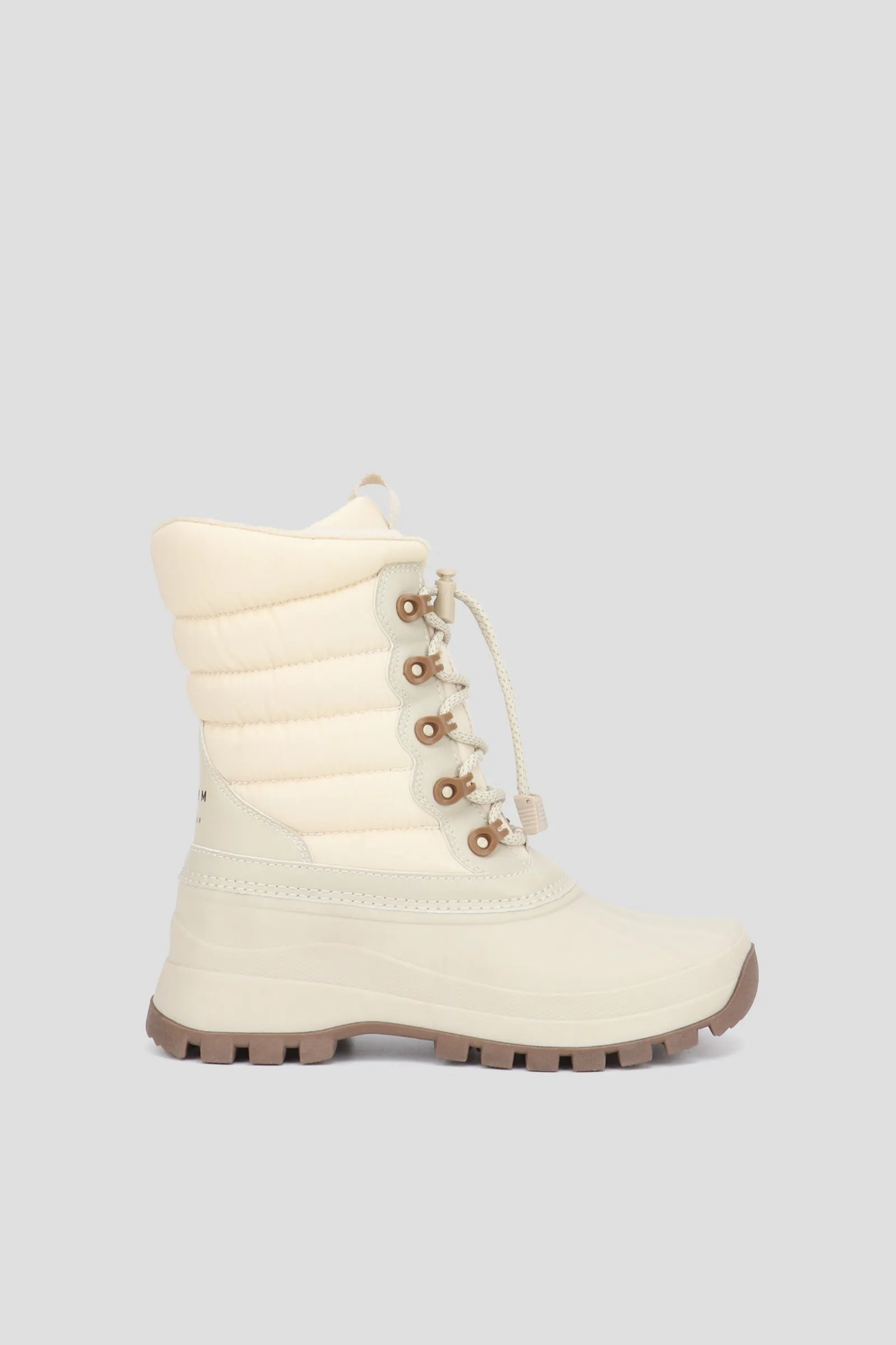 Faxe Women’s Toggle Winter Boot sold by Cougar