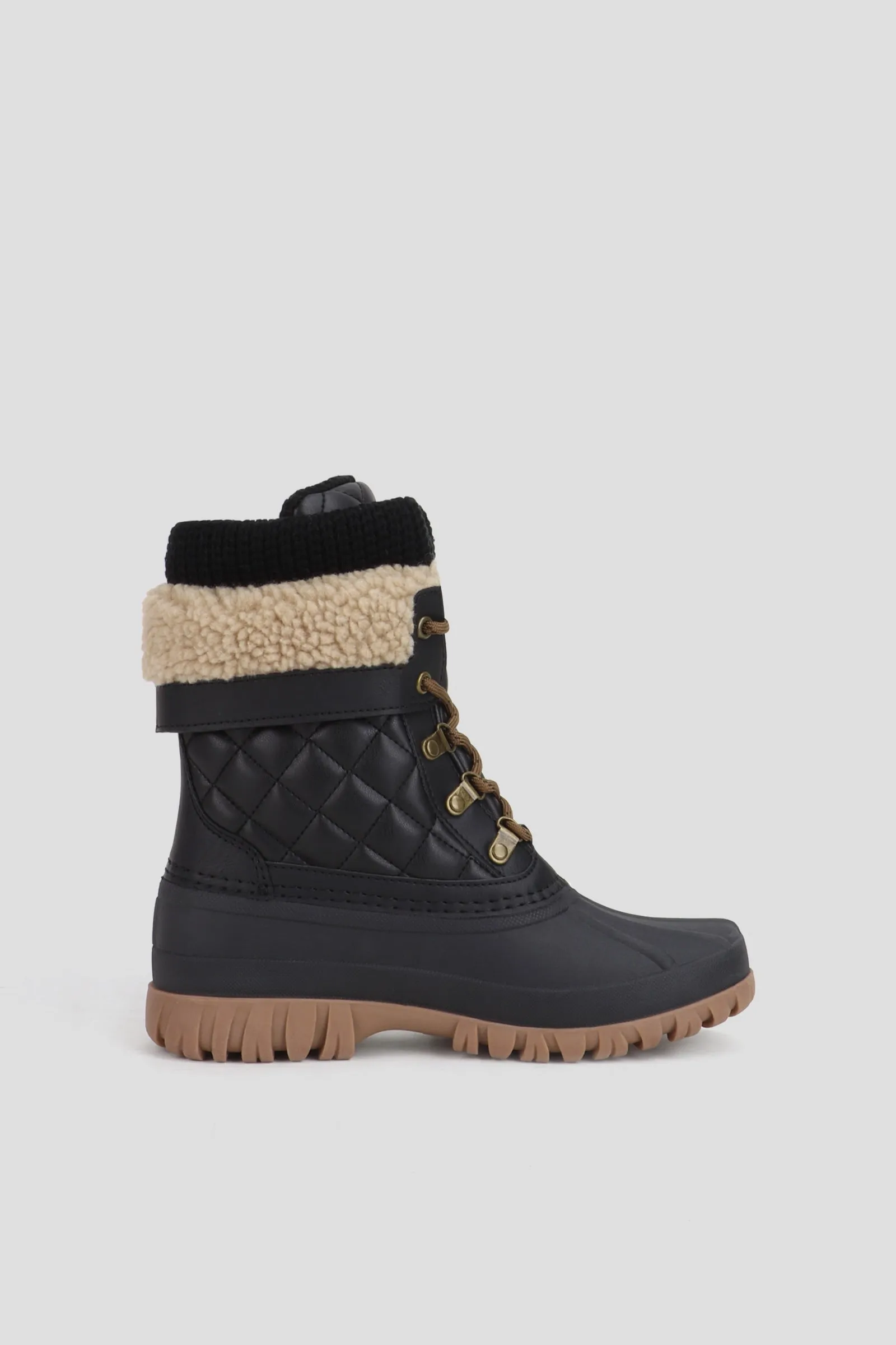 Creek Quilt Women’s Lace Up Winter Boot sold by Cougar