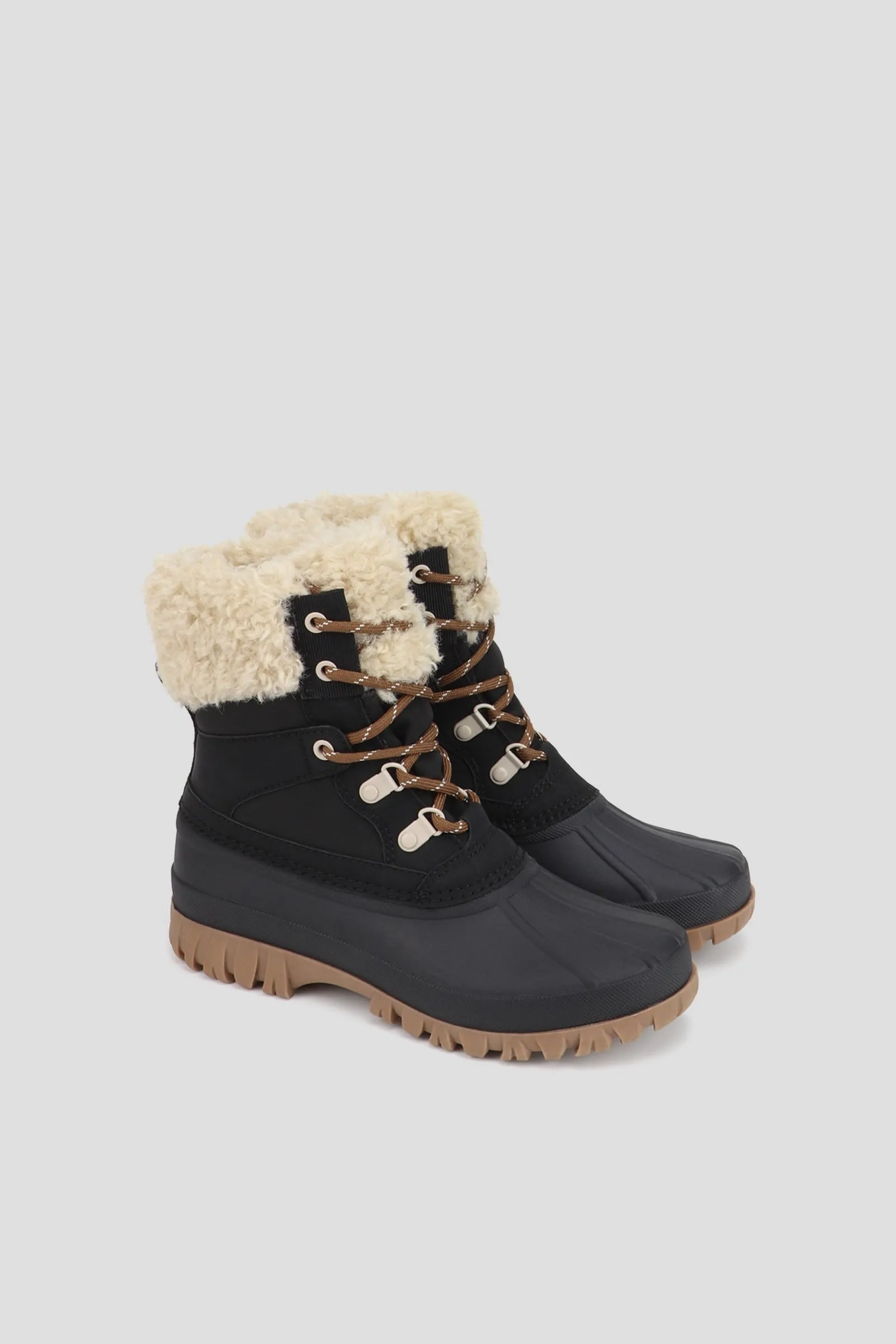 Camden Women’s Lace Up Winter Boot sold by Cougar product image thumbnail 3