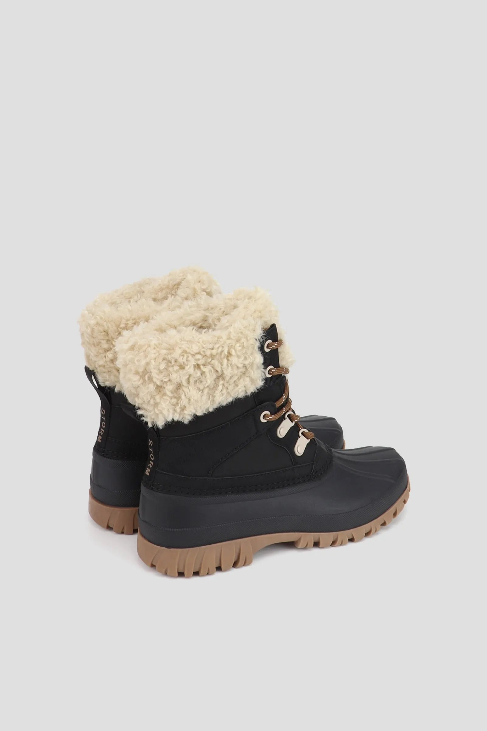 Camden Women’s Lace Up Winter Boot sold by Cougar product image thumbnail 4