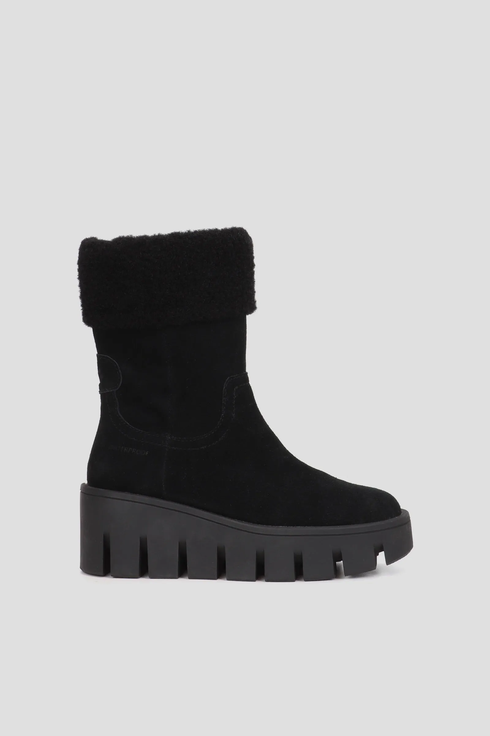 Nala Women’s Pull On Wedge Boot sold by Cougar