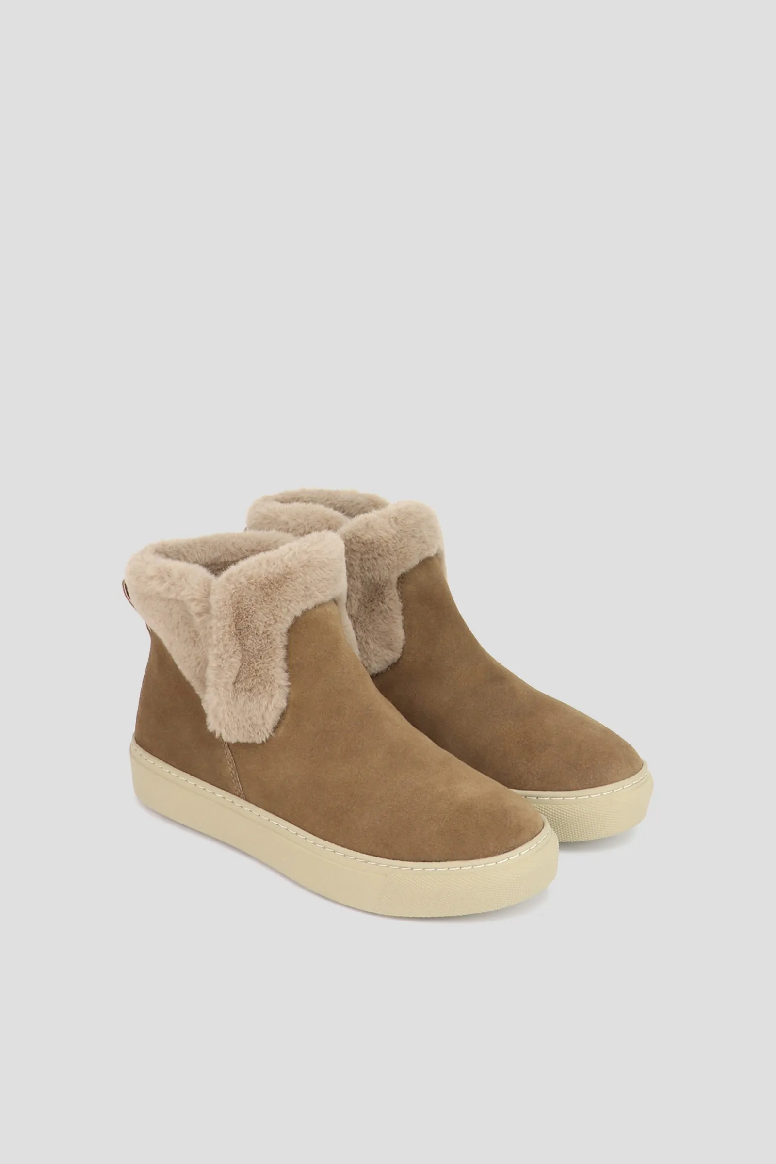 Duffy Women’s Pull On Boot sold by Cougar product image thumbnail 3