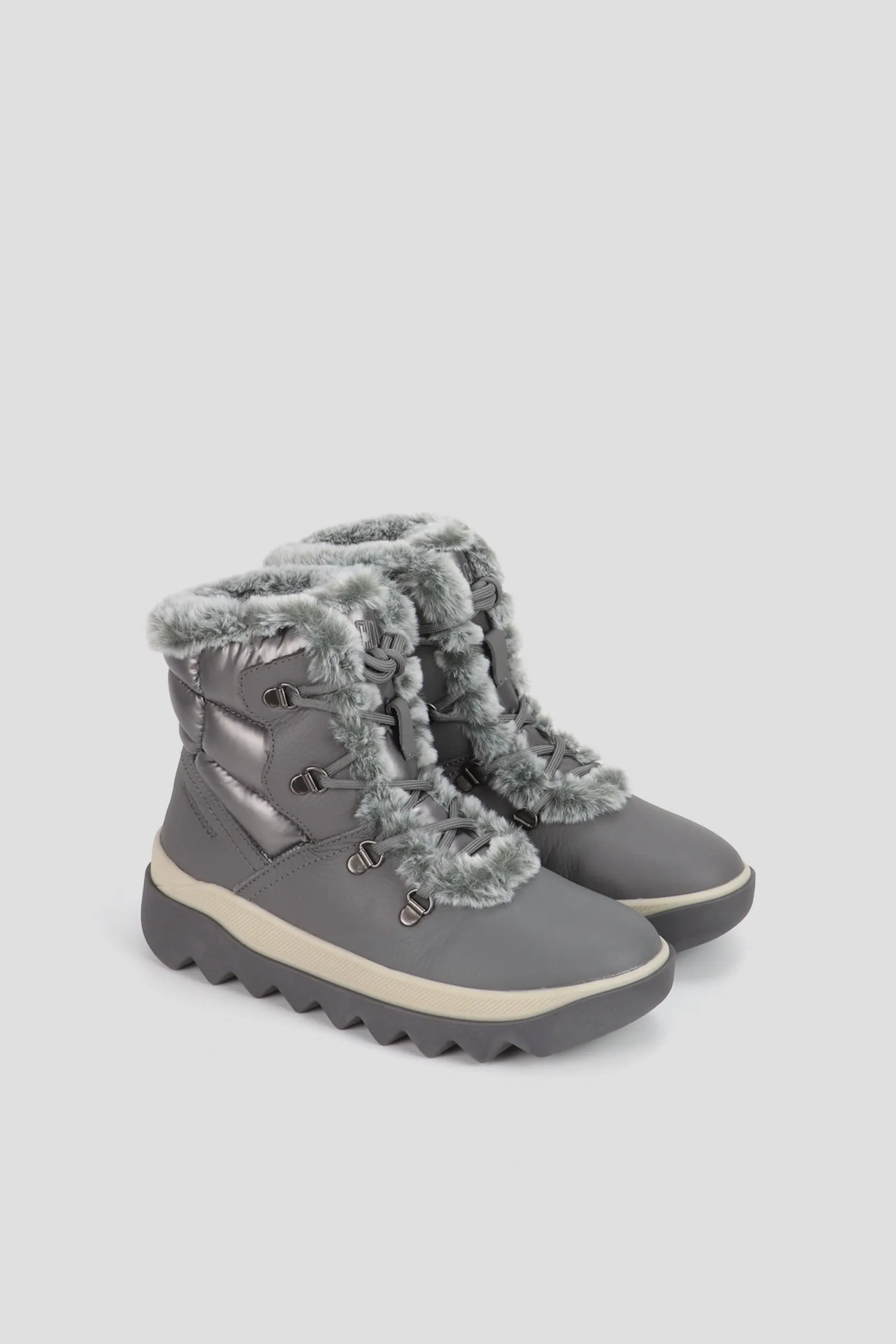 Bergen Women’s Lace Up Winter Boot sold by Cougar product image thumbnail 3