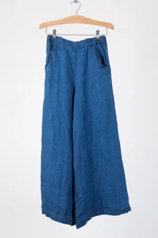 Wendy - Indigo Linen Twill made by CP Shades