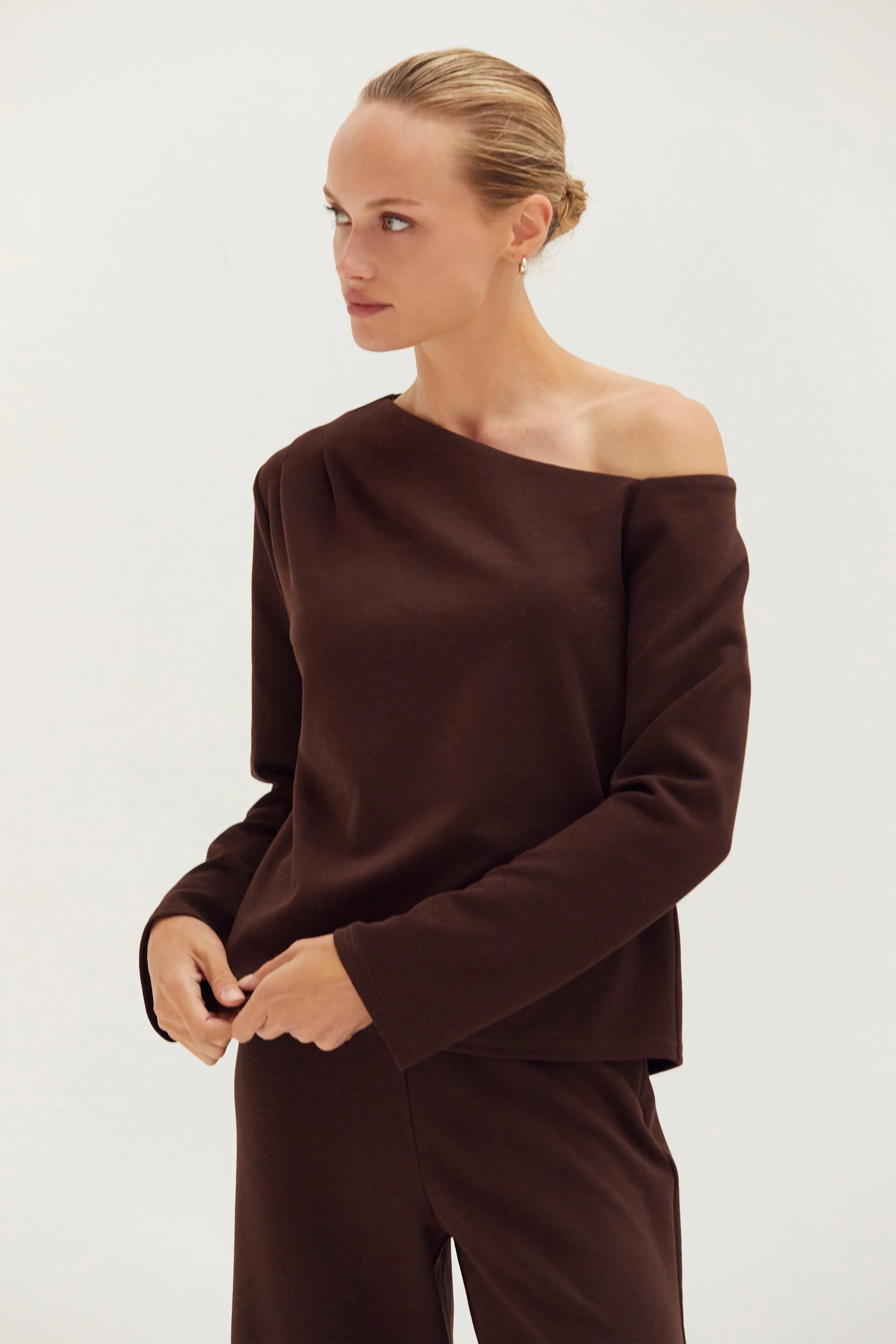 Dulce One Shoulder Top & Flowy Pants Two Piece Set sold by Crescent product image thumbnail 2