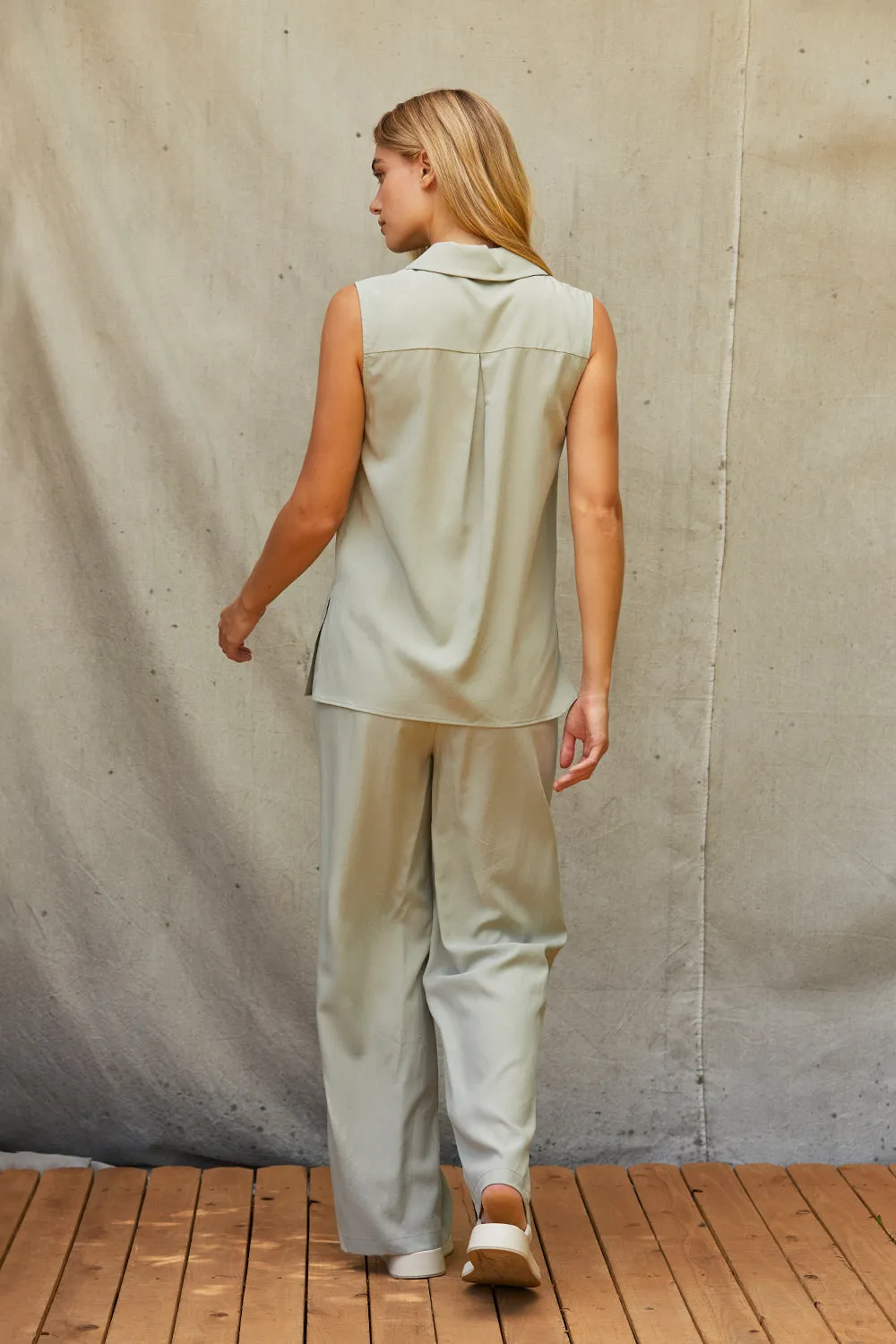 Lisa Sleeveless Button up Top sold by Crescent product image thumbnail 5