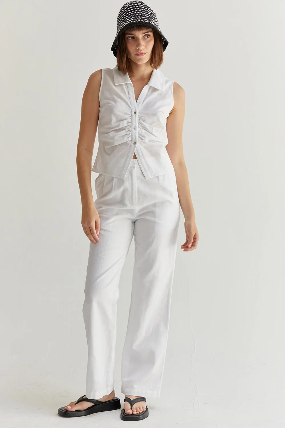 Rae Sleeveless Buttoned Front Linen Top sold by Crescent product image thumbnail 3