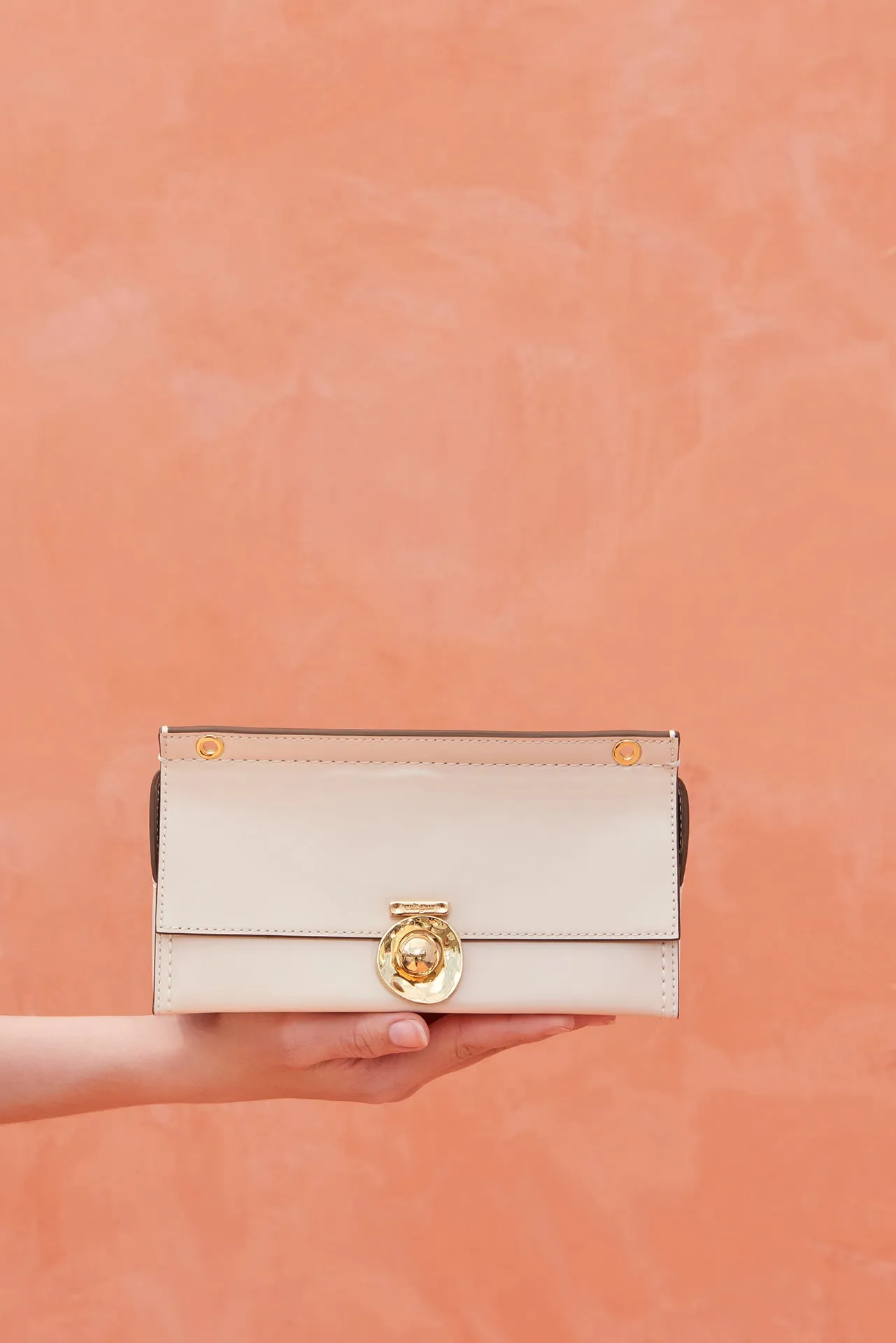 SCARLETT CROSSBODY BAG - OFF WHITE sold by cult gaia product image thumbnail 4