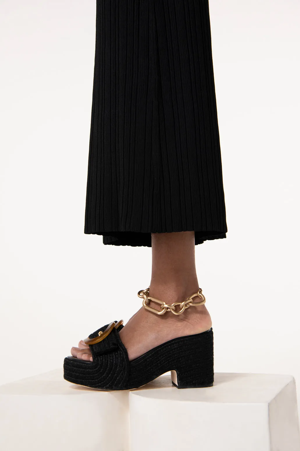 REYES ANKLET - BRUSHED BRASS sold by cult gaia product image thumbnail 3