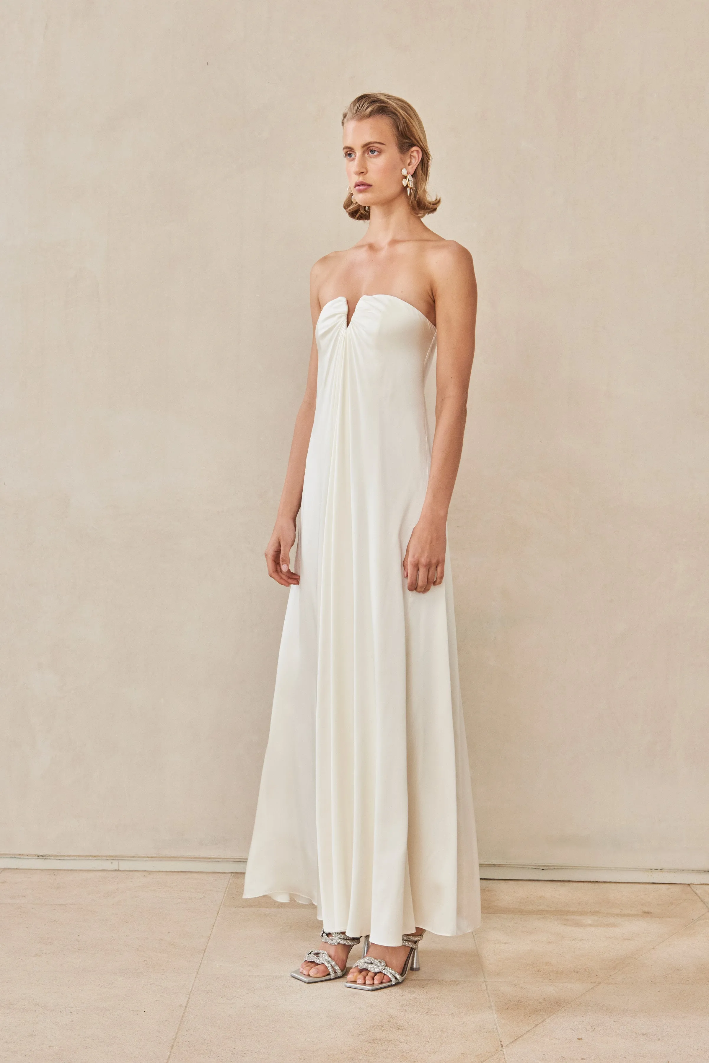 JANELLE GOWN - OFF WHITE sold by cult gaia product image thumbnail 2
