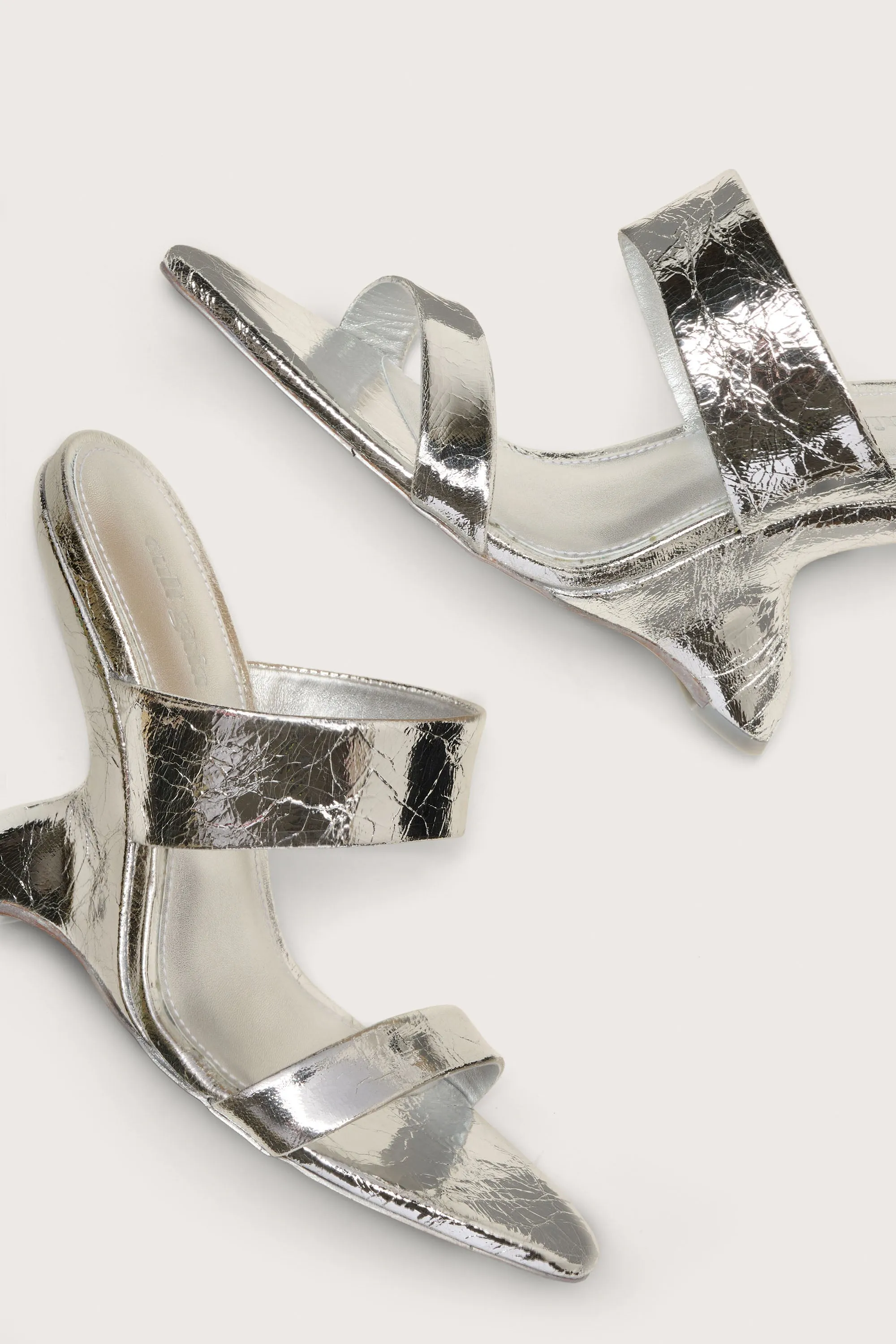 YARA SANDAL - SILVER sold by Cult Gaia product image thumbnail 4