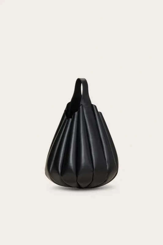 ZUCCA TOP HANDLE - BLACK sold by cult gaia