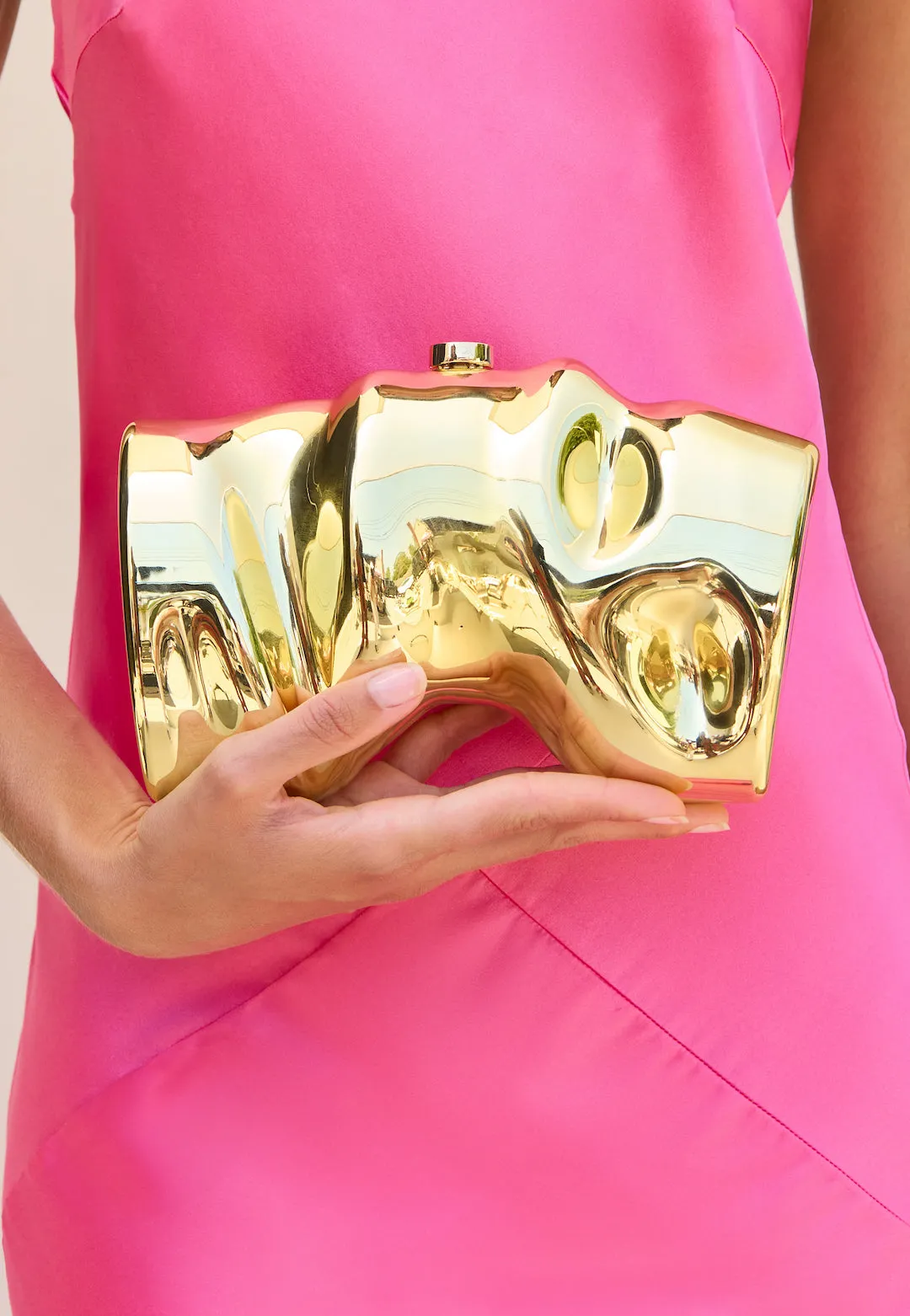 SCRUNCH CLUTCH - SHINY GOLD sold by Cult Gaia product image thumbnail 4