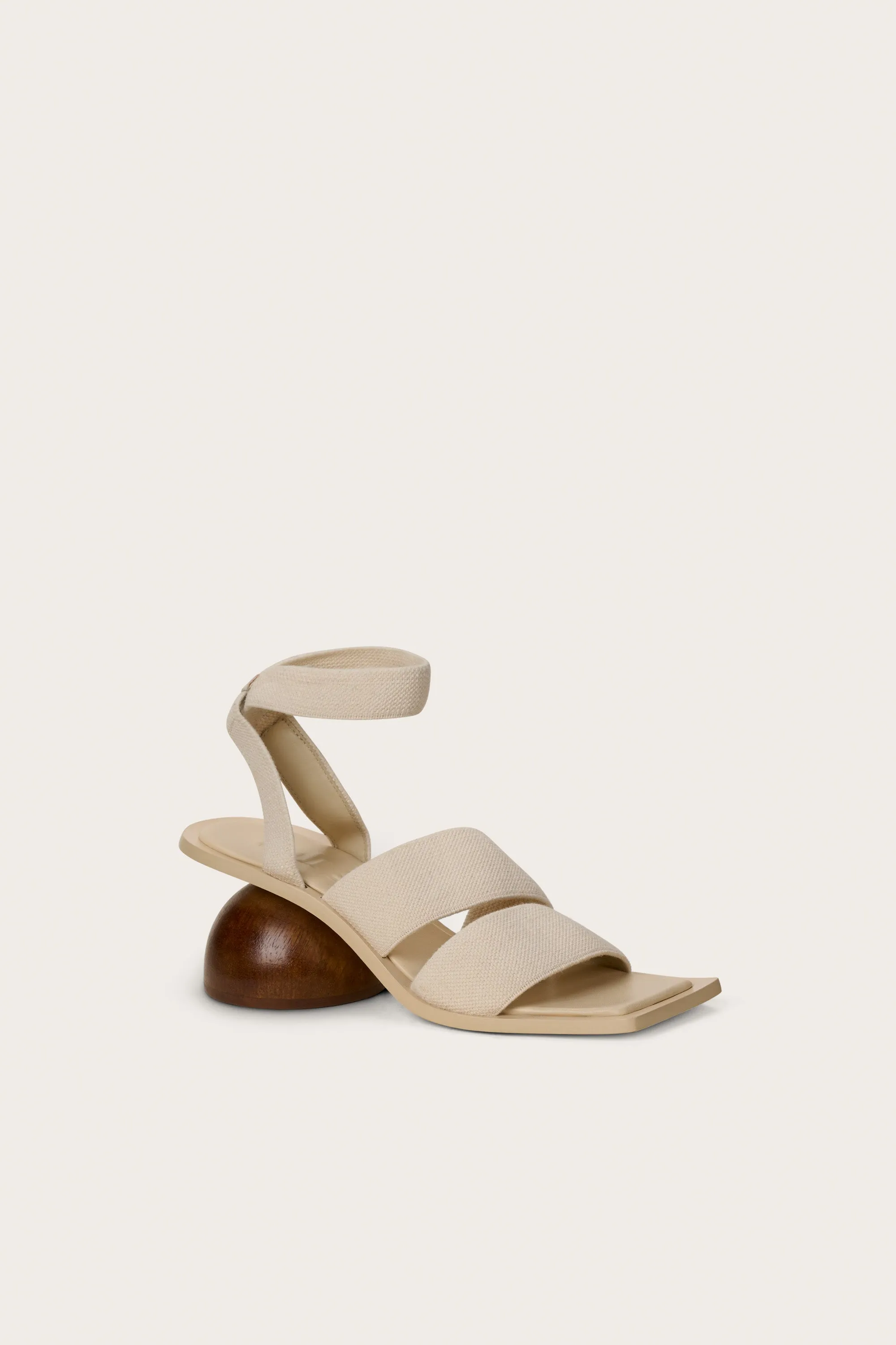 DUNIA SANDAL - OFF WHITE sold by Cult Gaia product image thumbnail 3