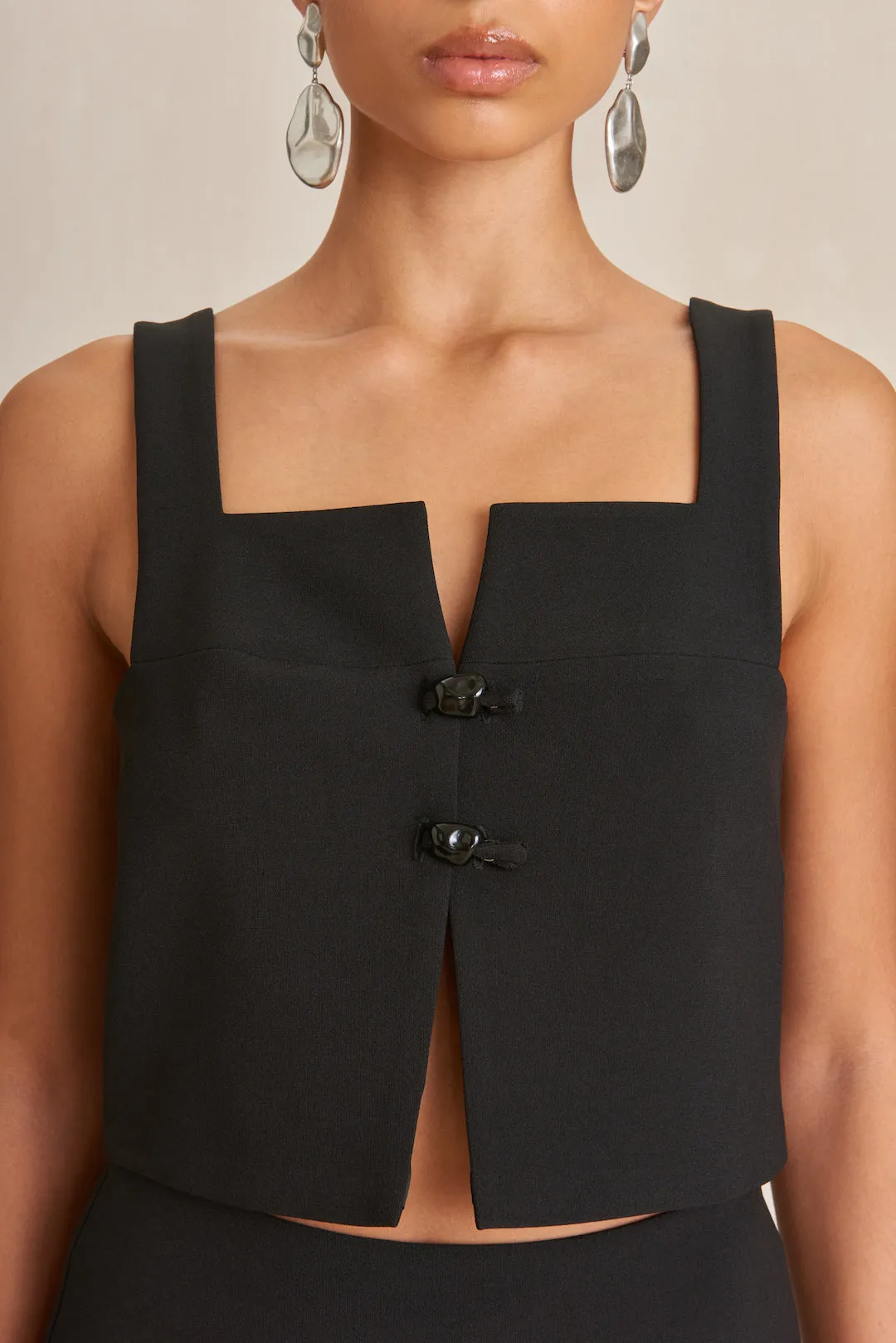 OCTAVIA TOP - BLACK sold by cult gaia