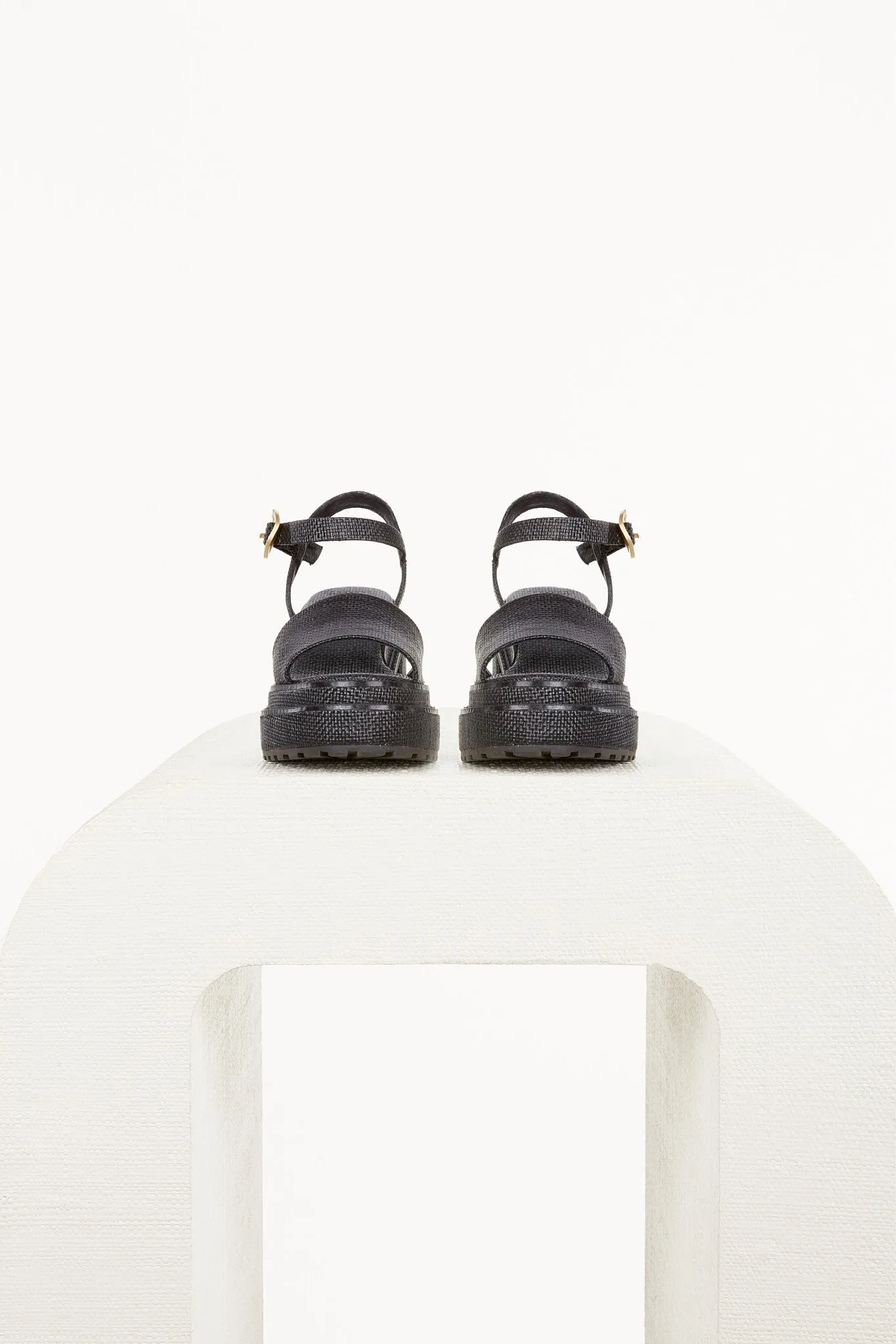 AZARIAH PLATFORM - BLACK sold by cult gaia product image thumbnail 3