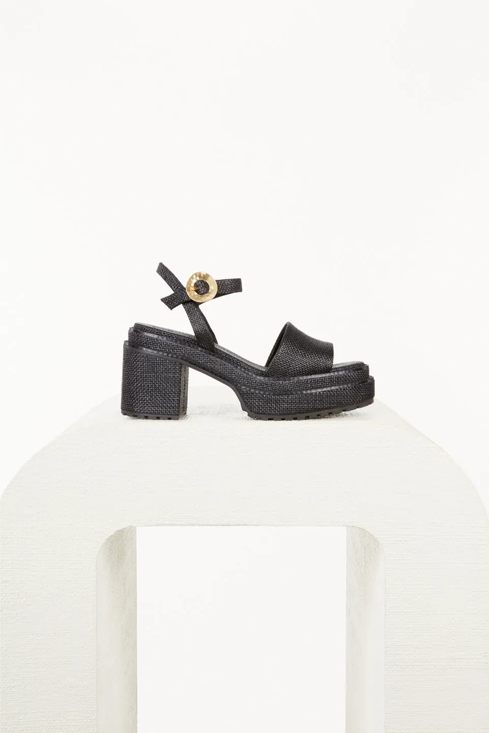 AZARIAH PLATFORM - BLACK sold by cult gaia