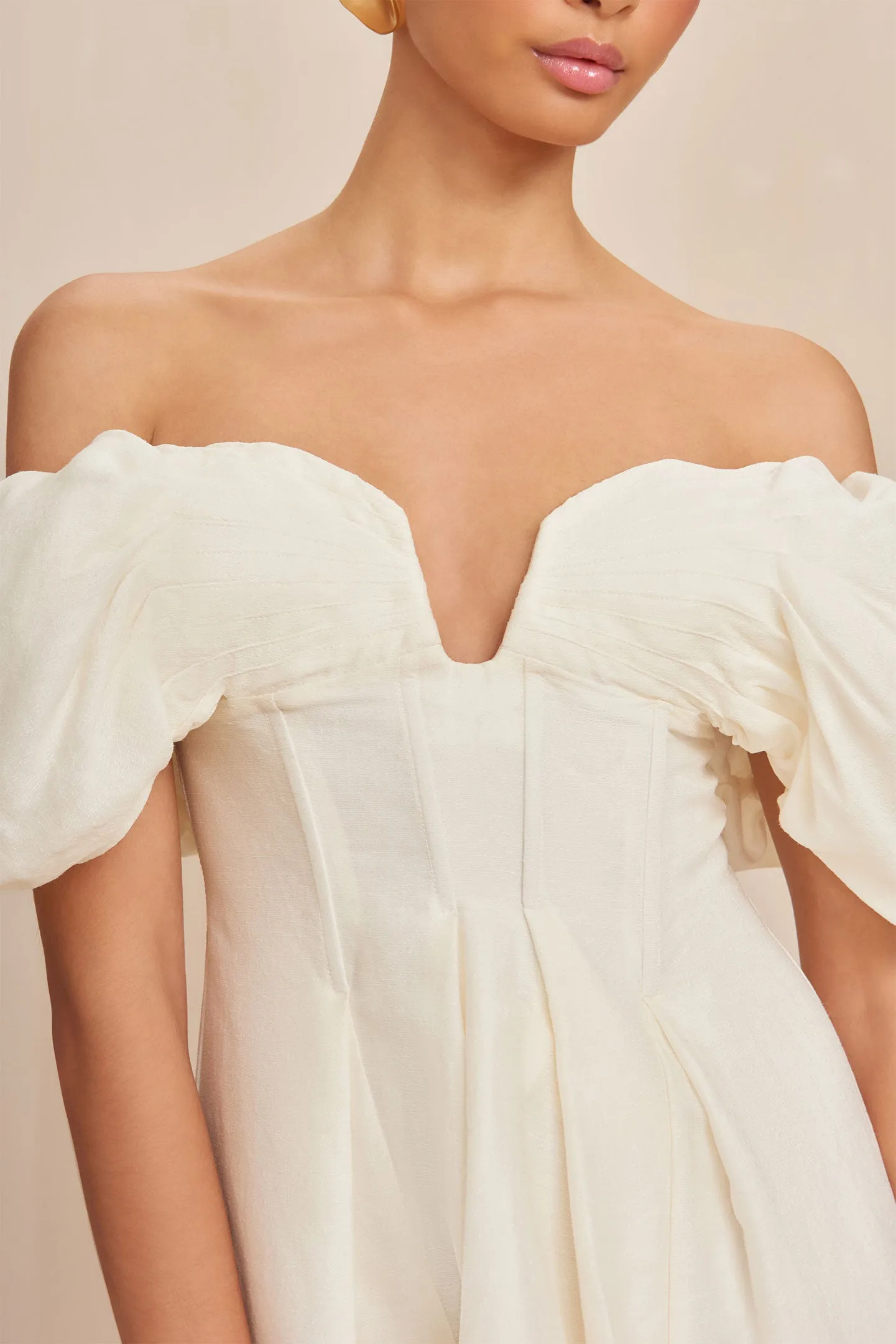 LISSETT DRESS - OFF WHITE sold by cult gaia product image thumbnail 4