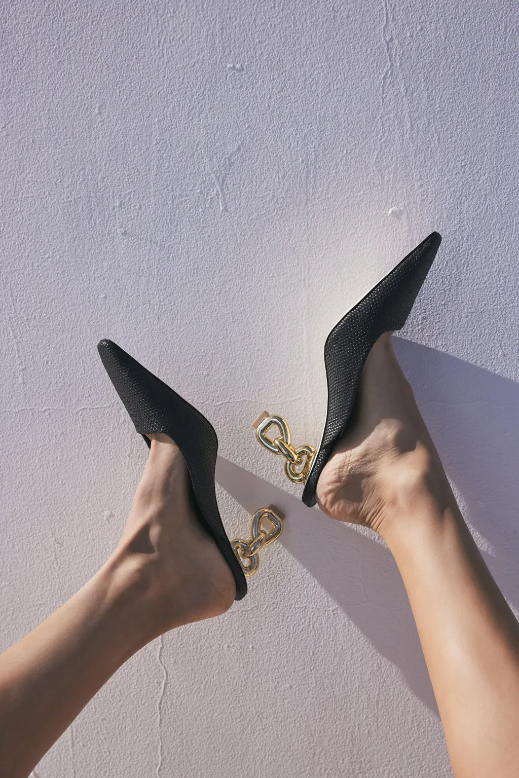 HARLOW MULE - BLACK sold by cult gaia product image thumbnail 2