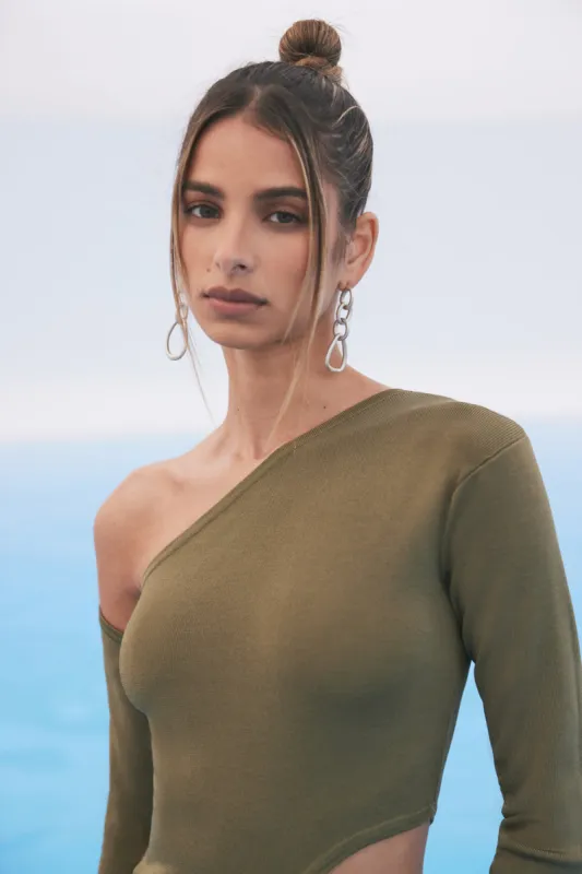 TERI KNIT TOP - OLIVE sold by cult gaia