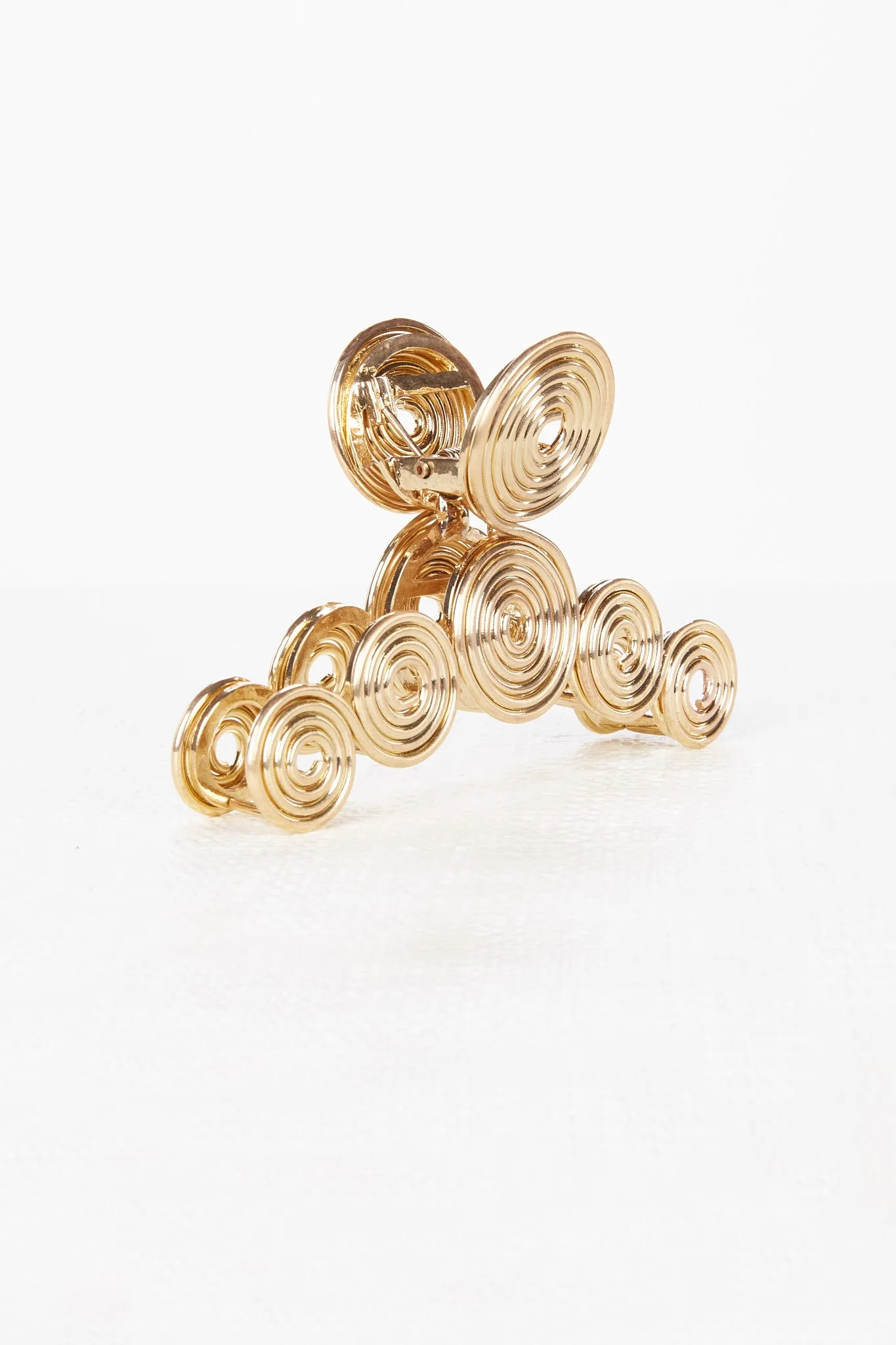 ZELMA CLAW CLIP - BRUSHED BRASS sold by cult gaia product image thumbnail 3