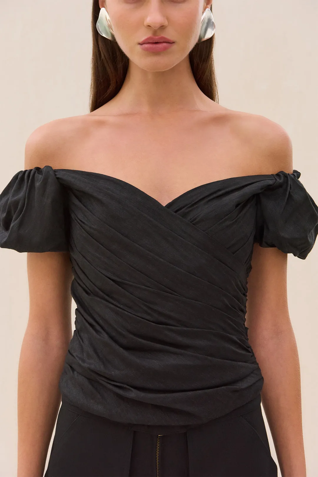 HELENE TOP - BLACK sold by Cult Gaia