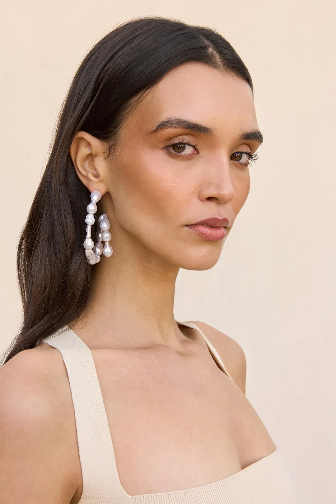 KIARA EARRING - PEARL sold by cult gaia product image thumbnail 3