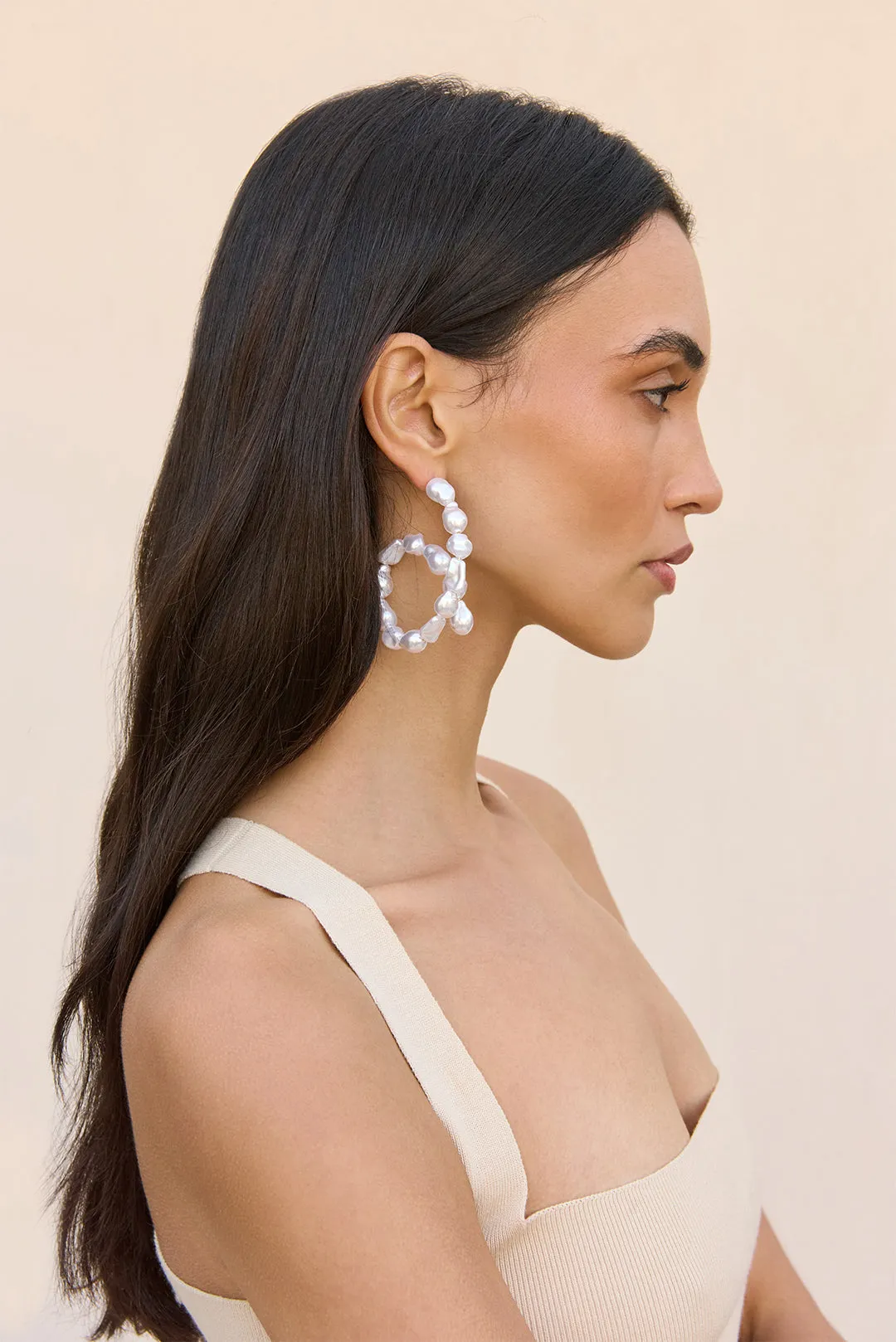 KIARA EARRING - PEARL sold by cult gaia product image thumbnail 2