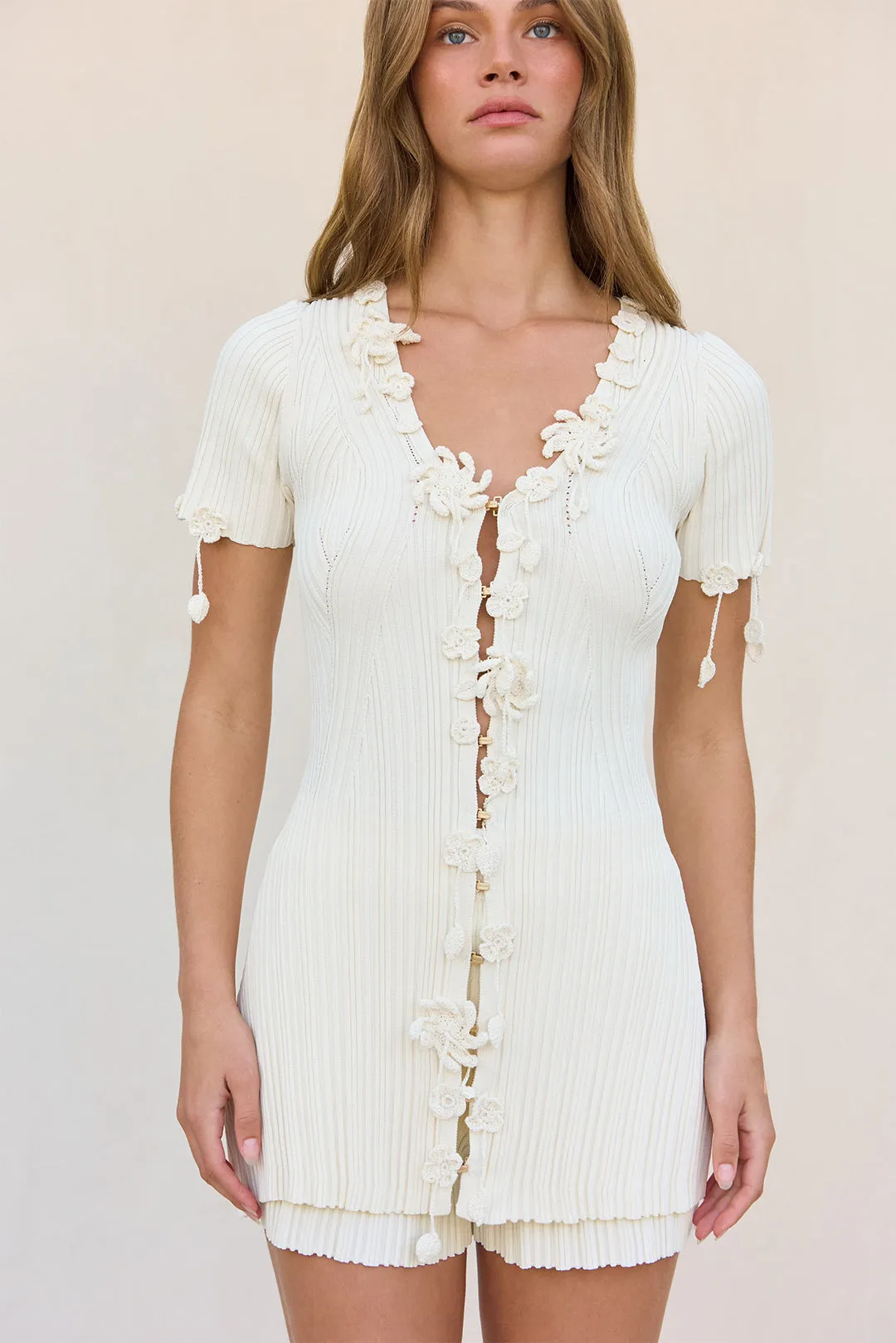 BARI KNIT SHORT - OFF WHITE sold by Cult Gaia product image thumbnail 2