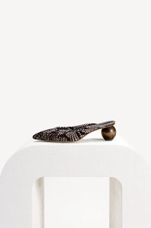 Alia Mule - Faux Snake sold by cult gaia