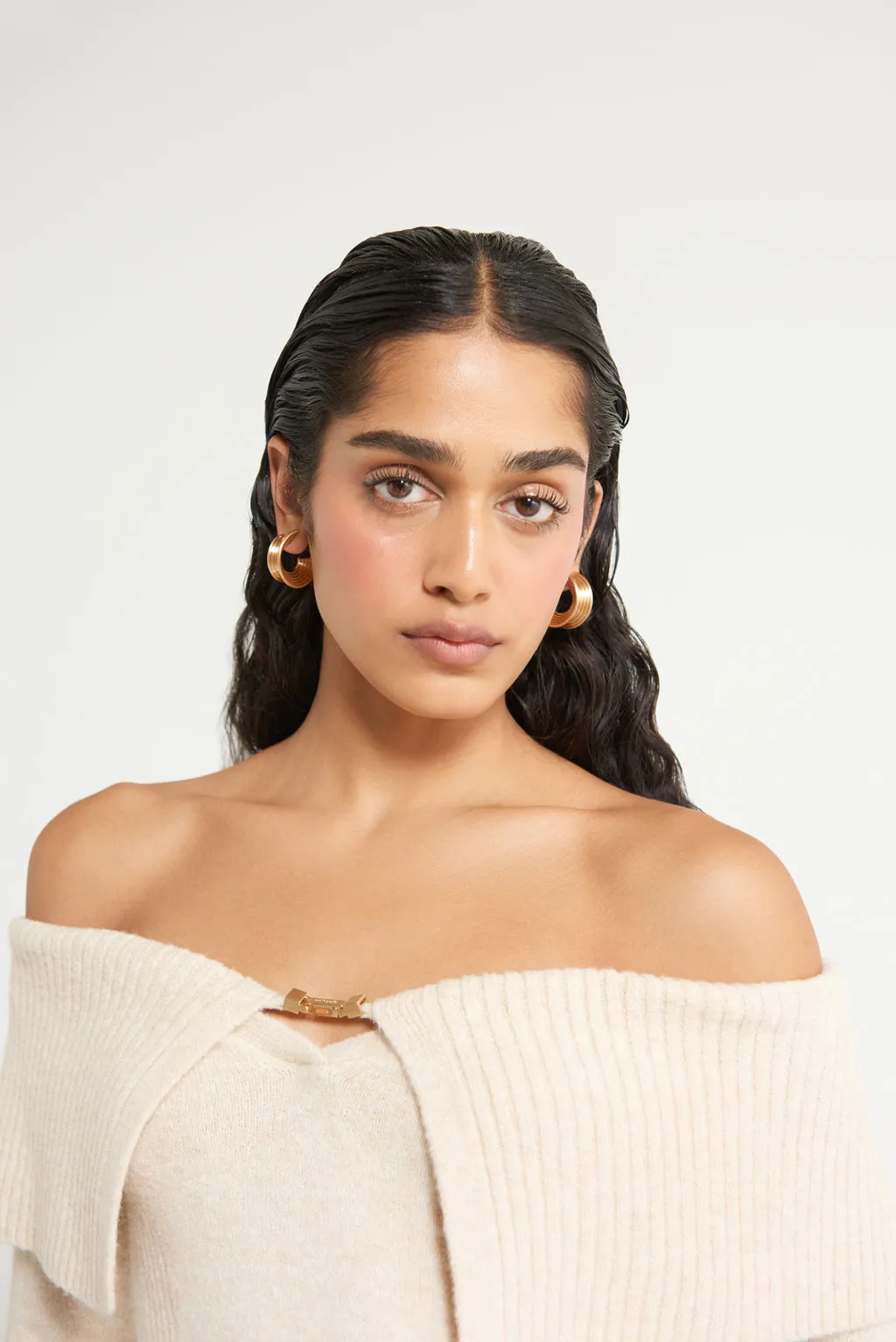 GIGI EARRING - BRUSHED BRASS sold by cult gaia product image thumbnail 2