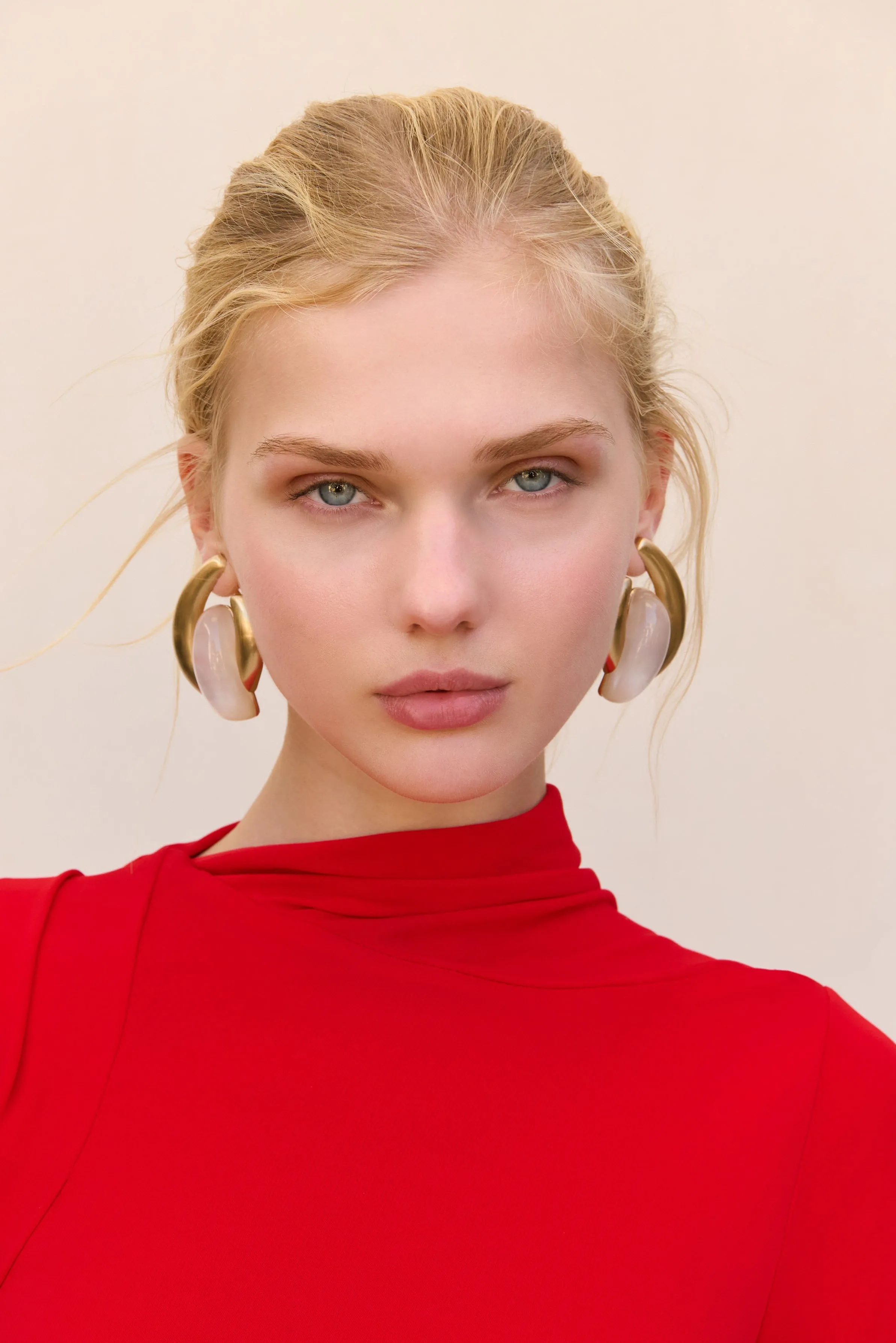 AUDRINA EARRING - PEARLIZED IVORY sold by Cult Gaia product image thumbnail 2