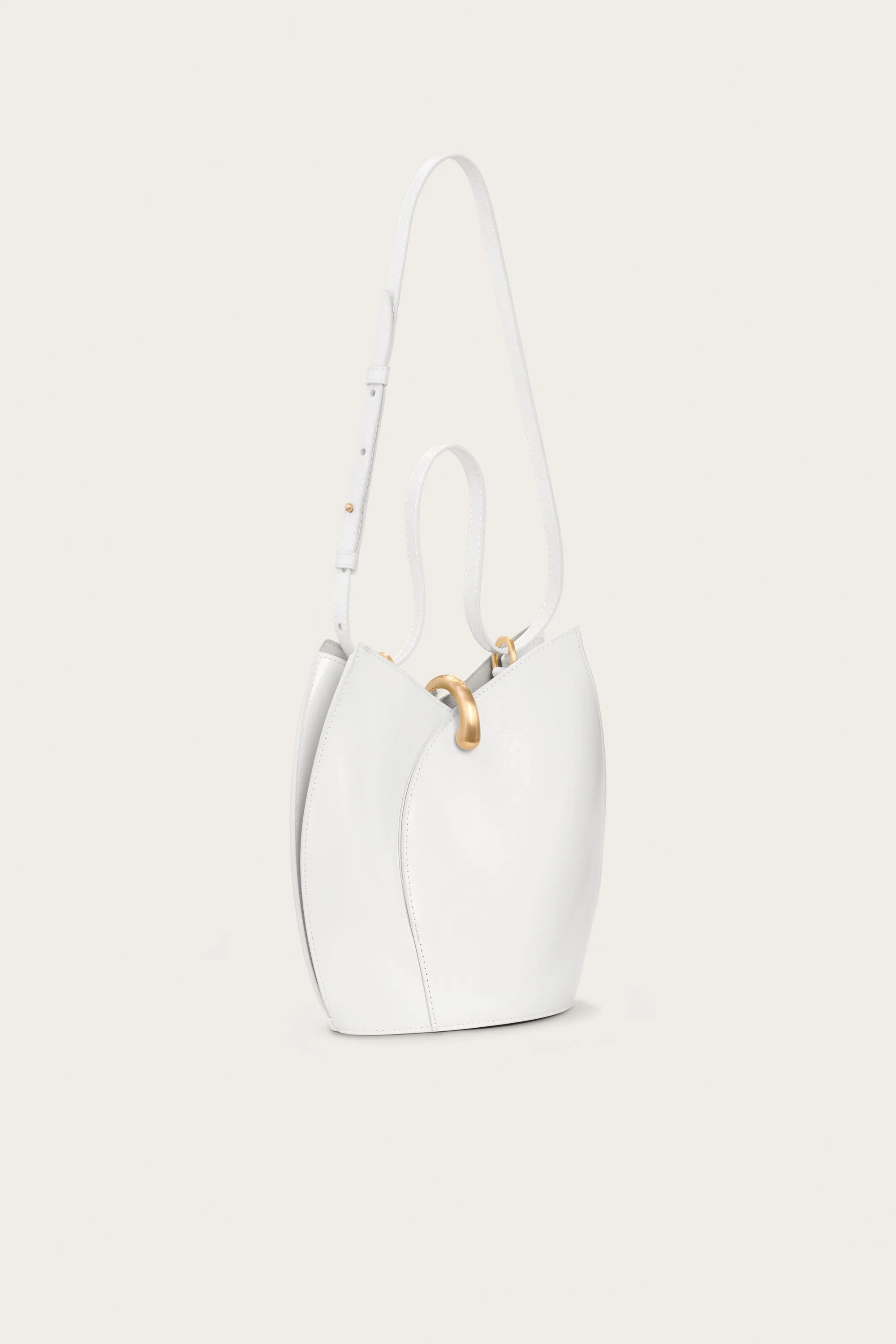 GIADA SHOULDER BAG - ANTIQUE WHITE sold by Cult Gaia product image thumbnail 3