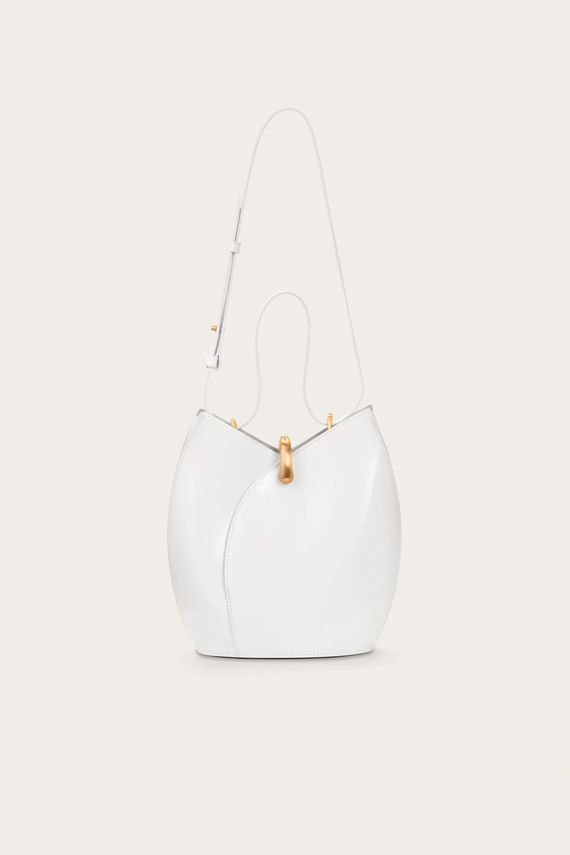 GIADA SHOULDER BAG - ANTIQUE WHITE sold by Cult Gaia