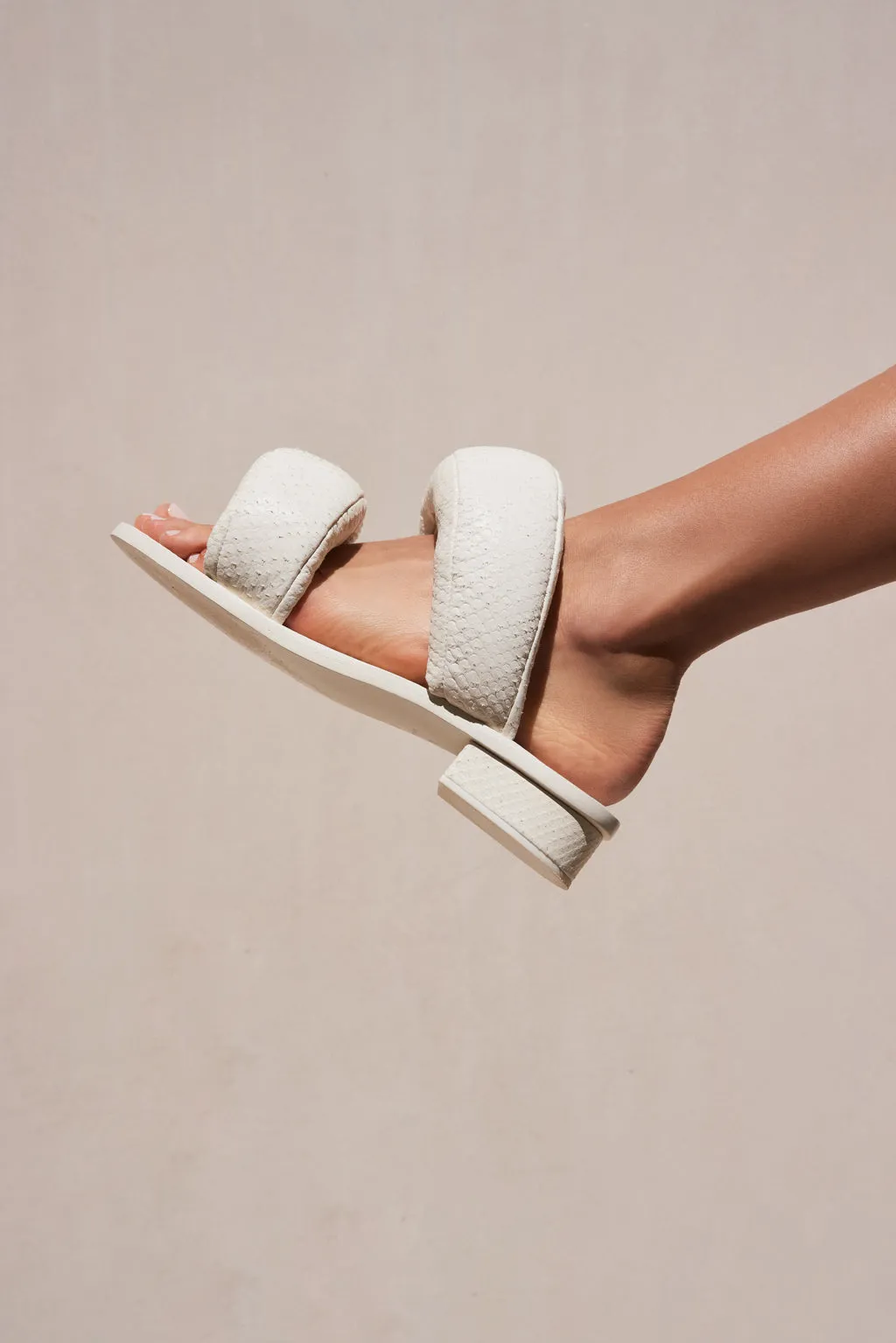 PILLOW SANDAL - CLOUD sold by cult gaia product image thumbnail 2