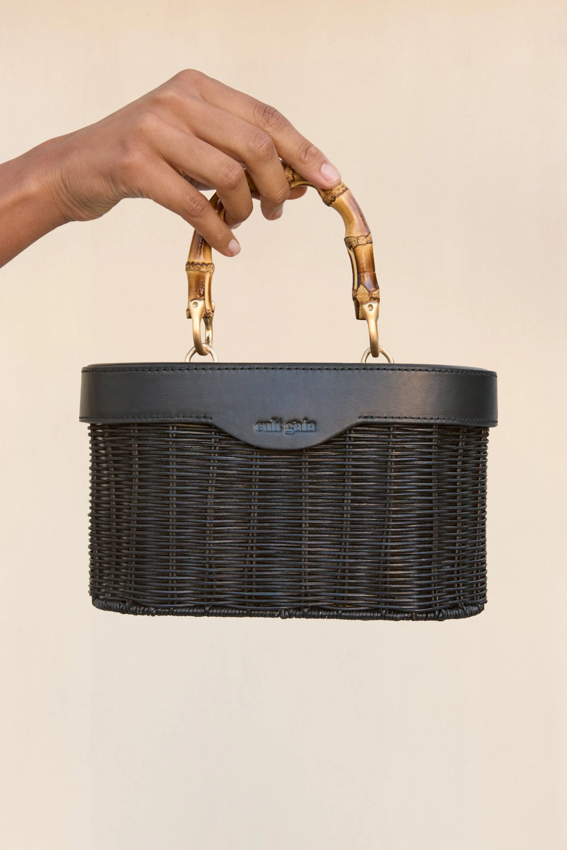 GWYNETH BAG - BLACK sold by Cult Gaia product image thumbnail 5